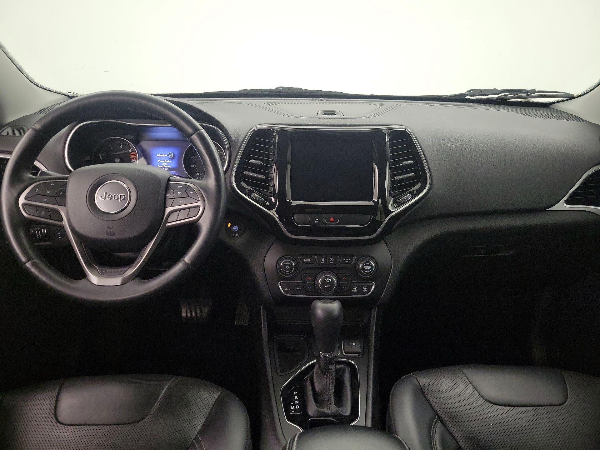 Thumbnail: 2019 Jeep Cherokee - 9