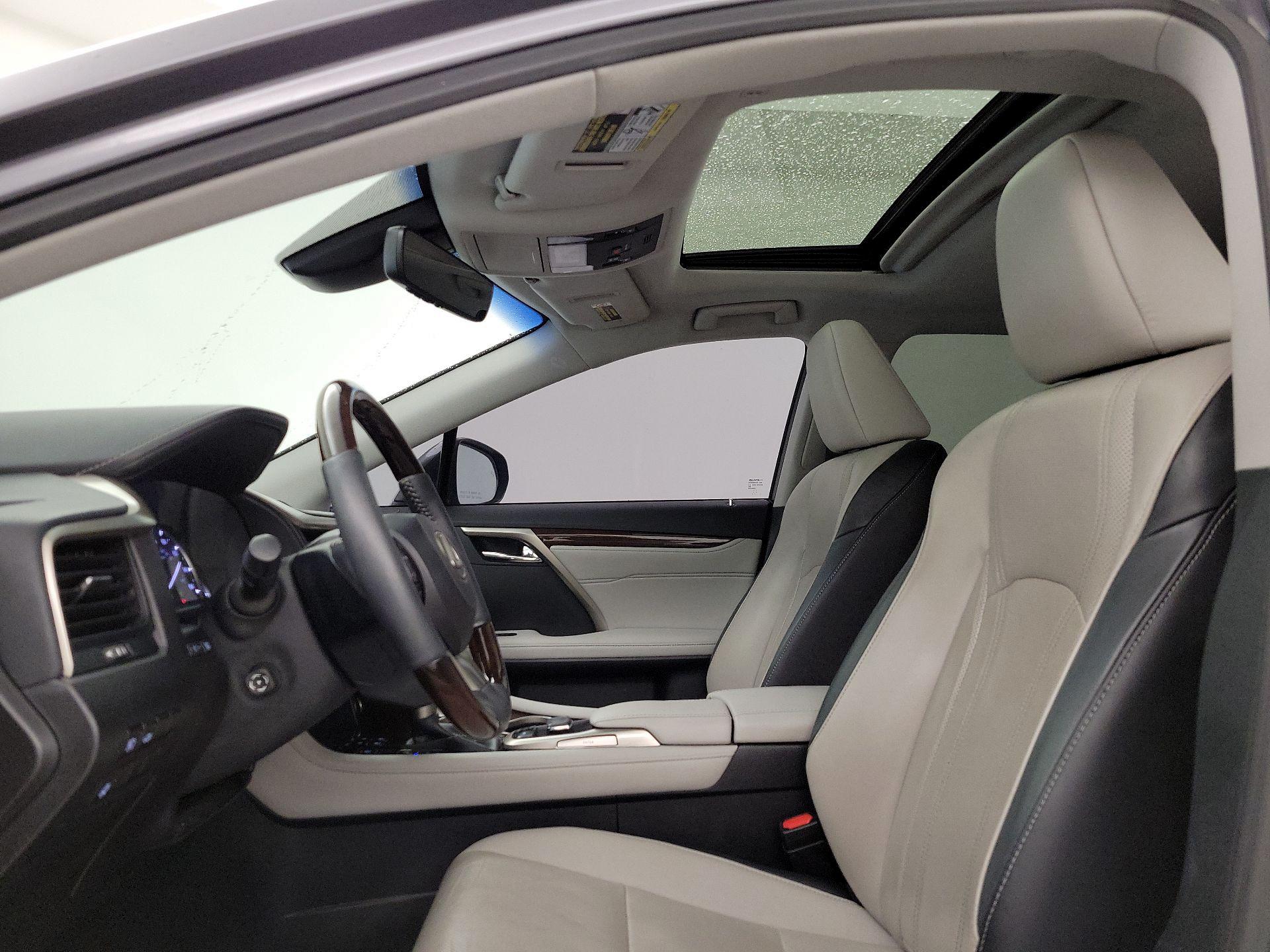 Thumbnail: 2016 Lexus RX - 19