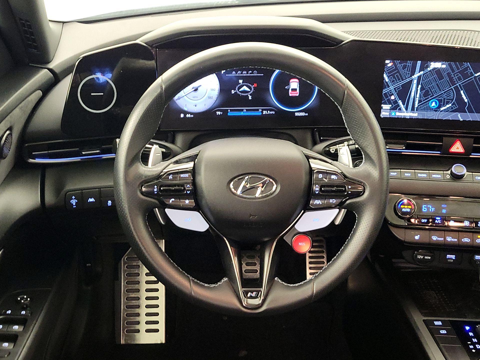 Thumbnail: 2022 Hyundai Elantra - 10