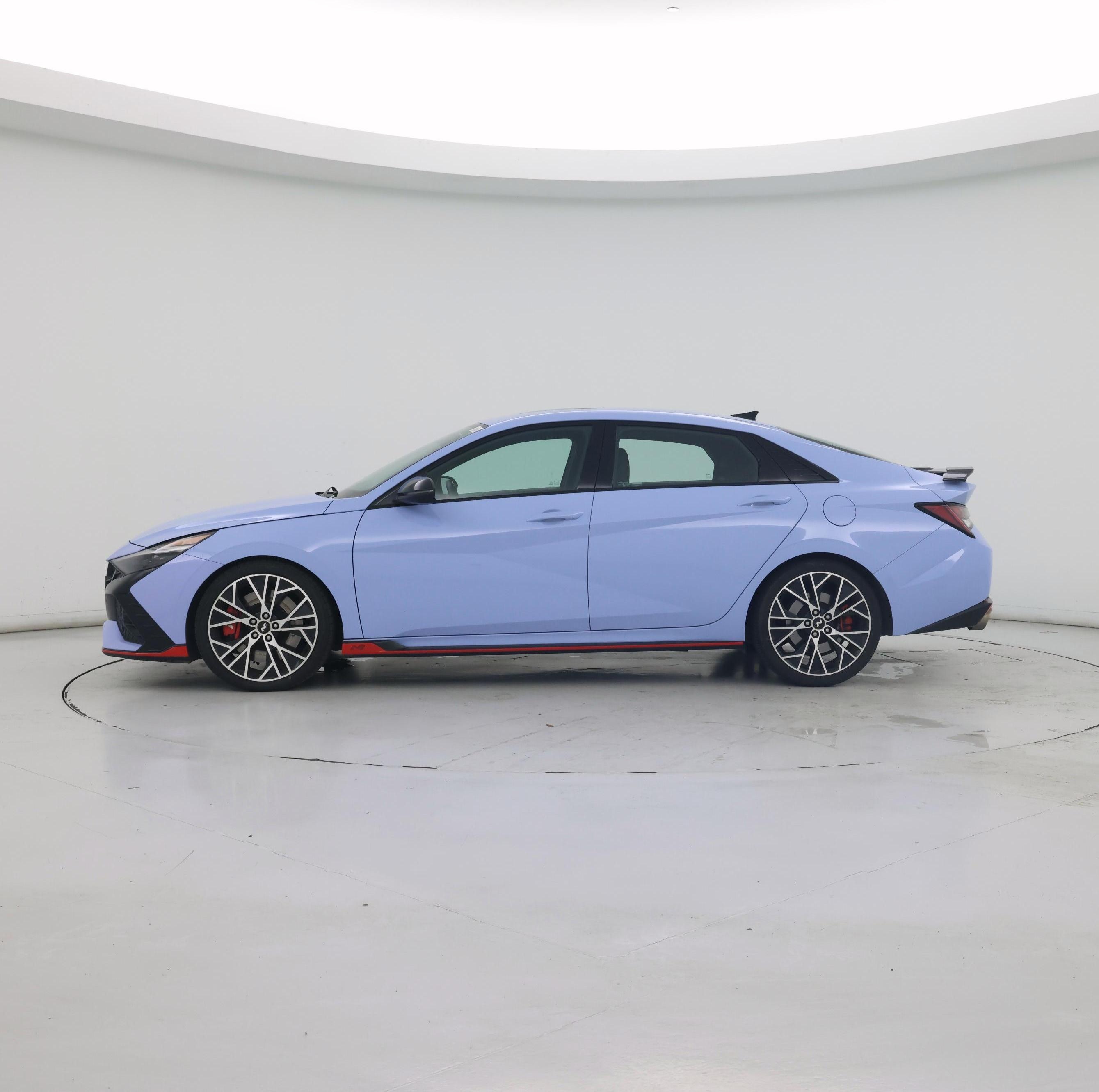 Thumbnail: 2022 Hyundai Elantra - 3