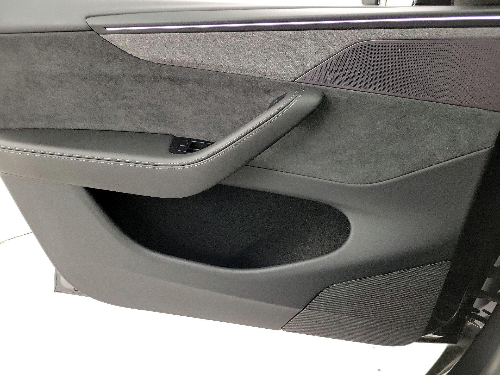 Thumbnail: 2026 Tesla Model Y - 12