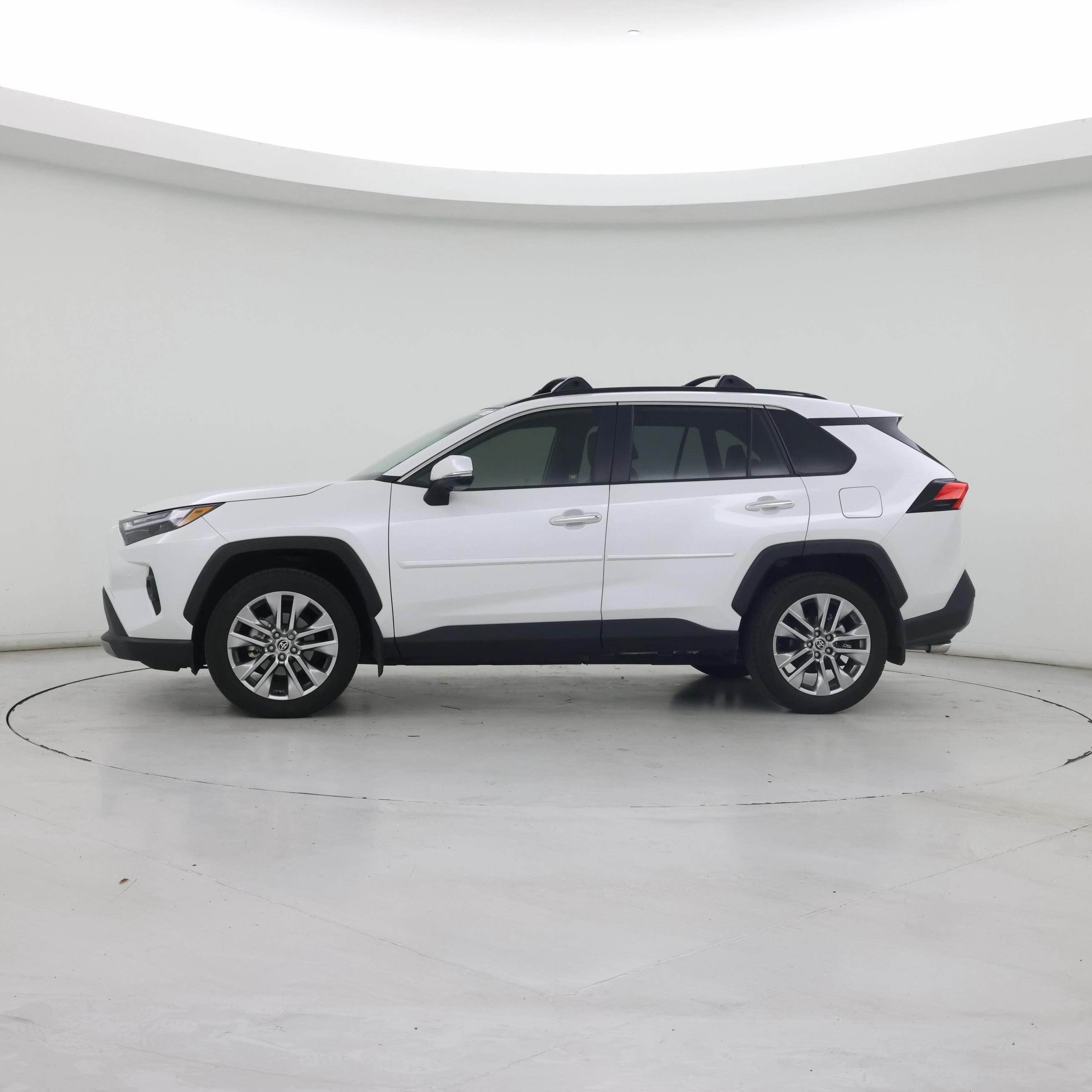 Thumbnail: 2025 Toyota RAV4 - 3