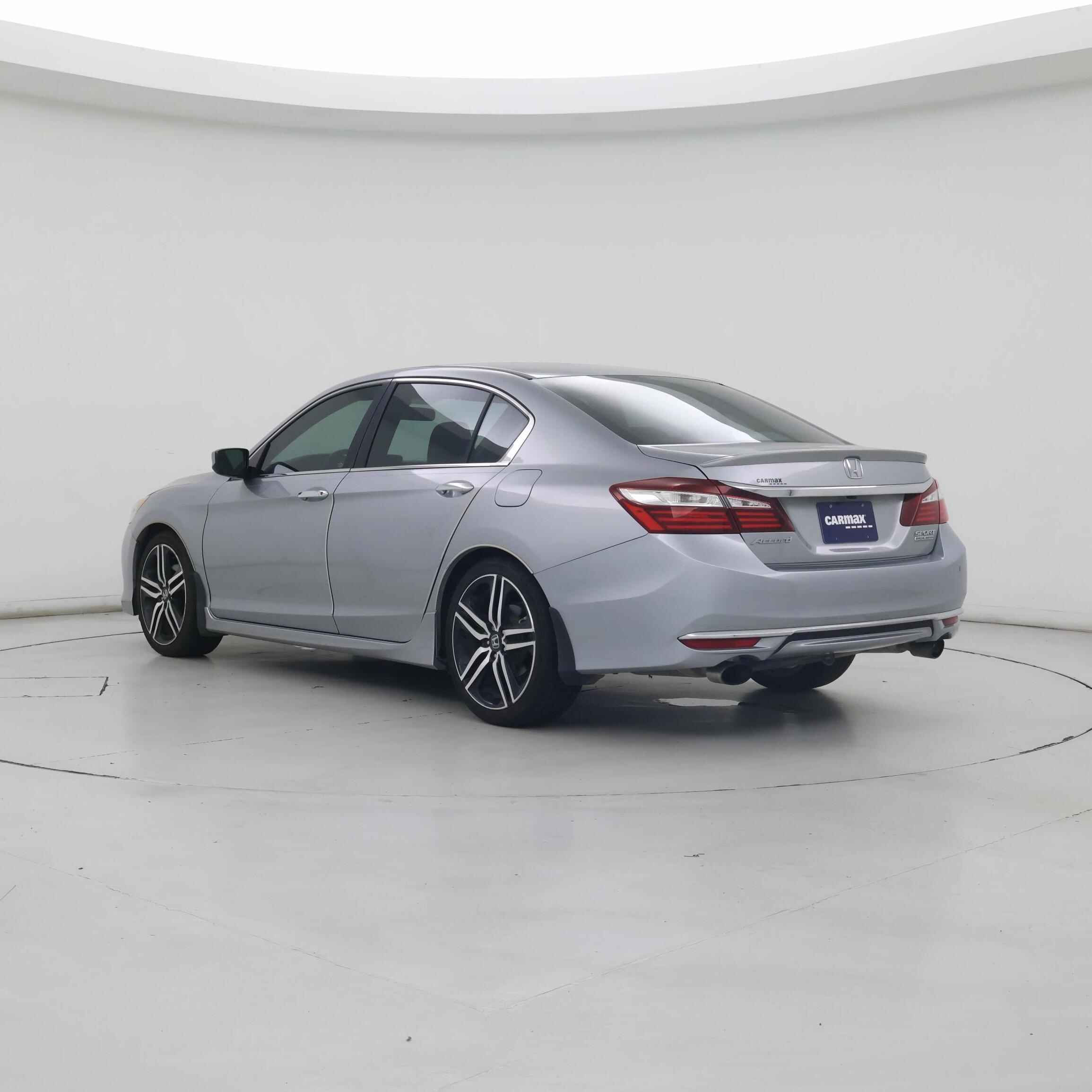 Thumbnail: 2017 Honda Accord - 2