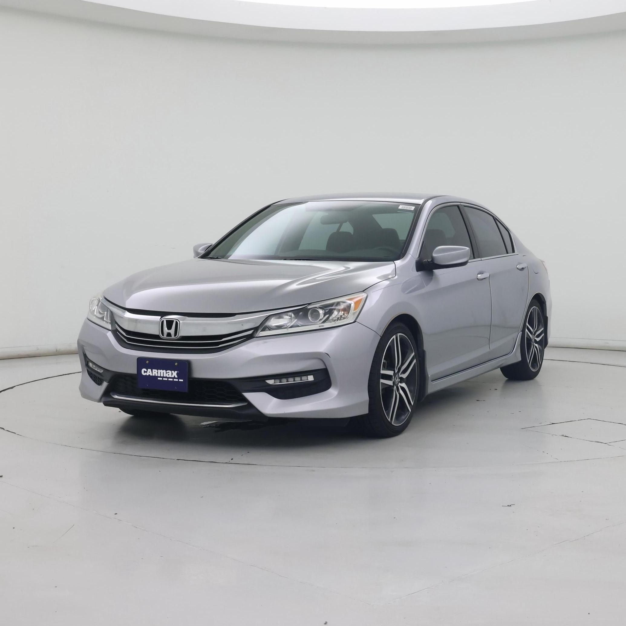 Thumbnail: 2017 Honda Accord - 4
