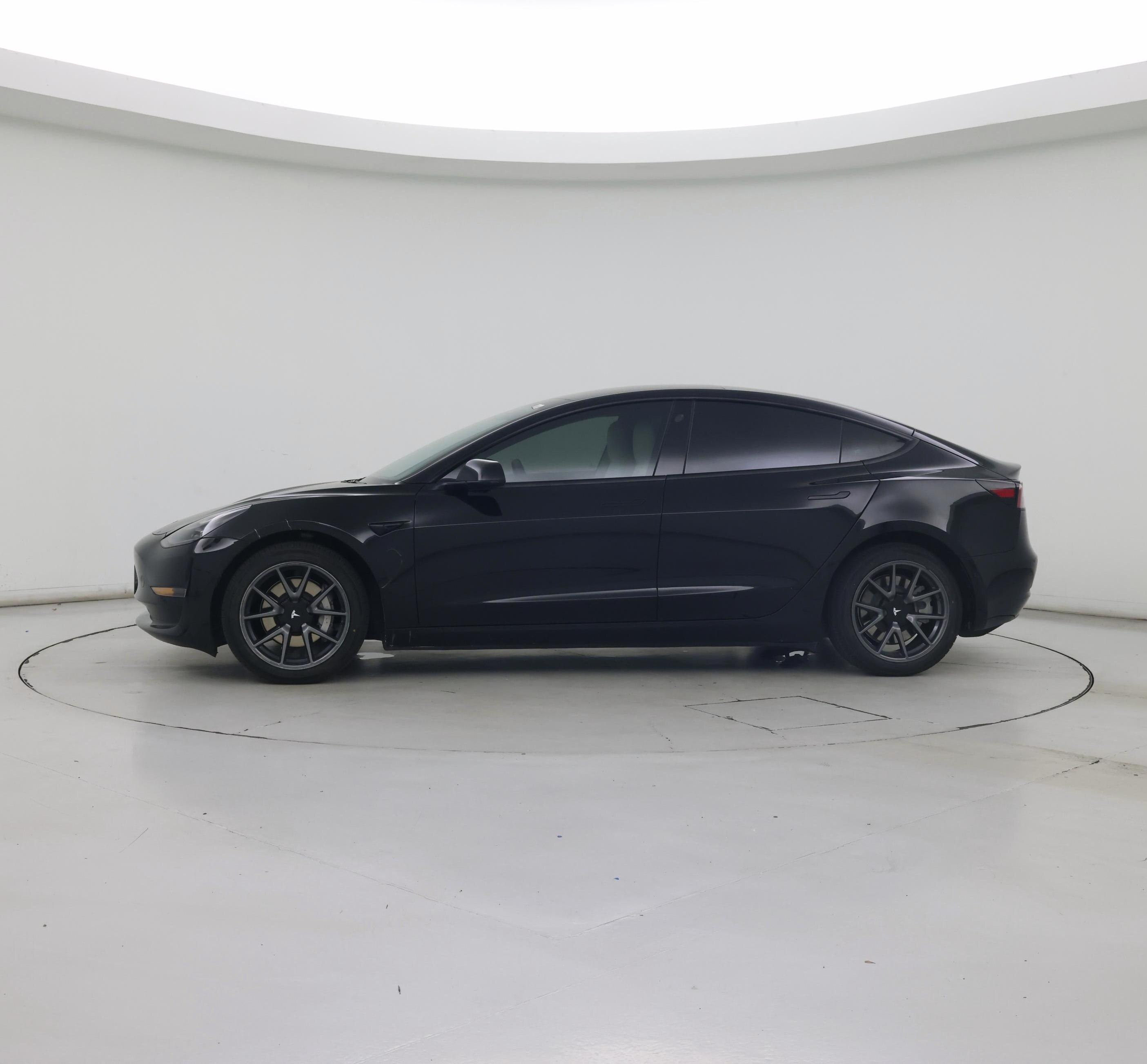 Thumbnail: 2022 Tesla Model 3 - 3