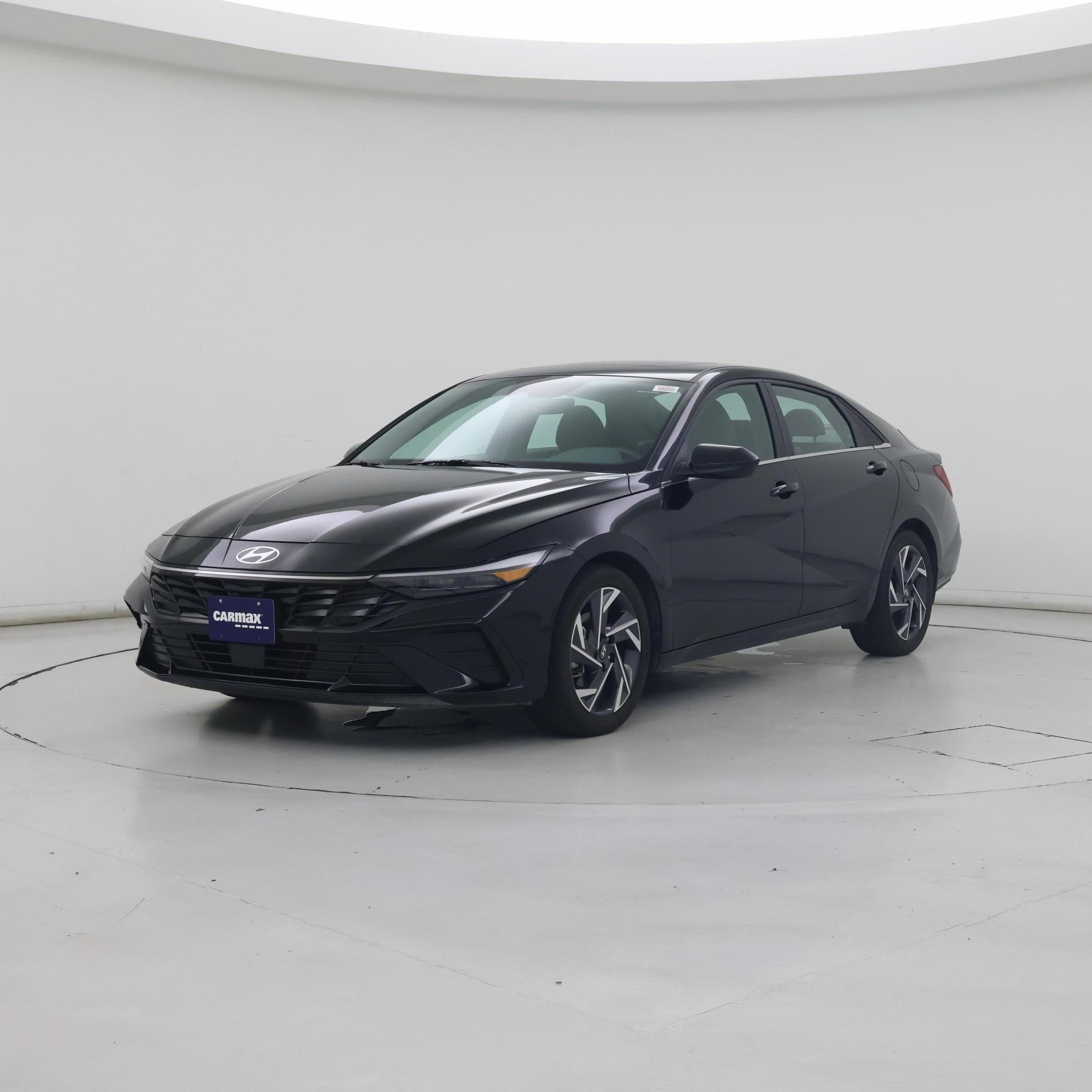 Thumbnail: 2024 Hyundai Elantra - 4