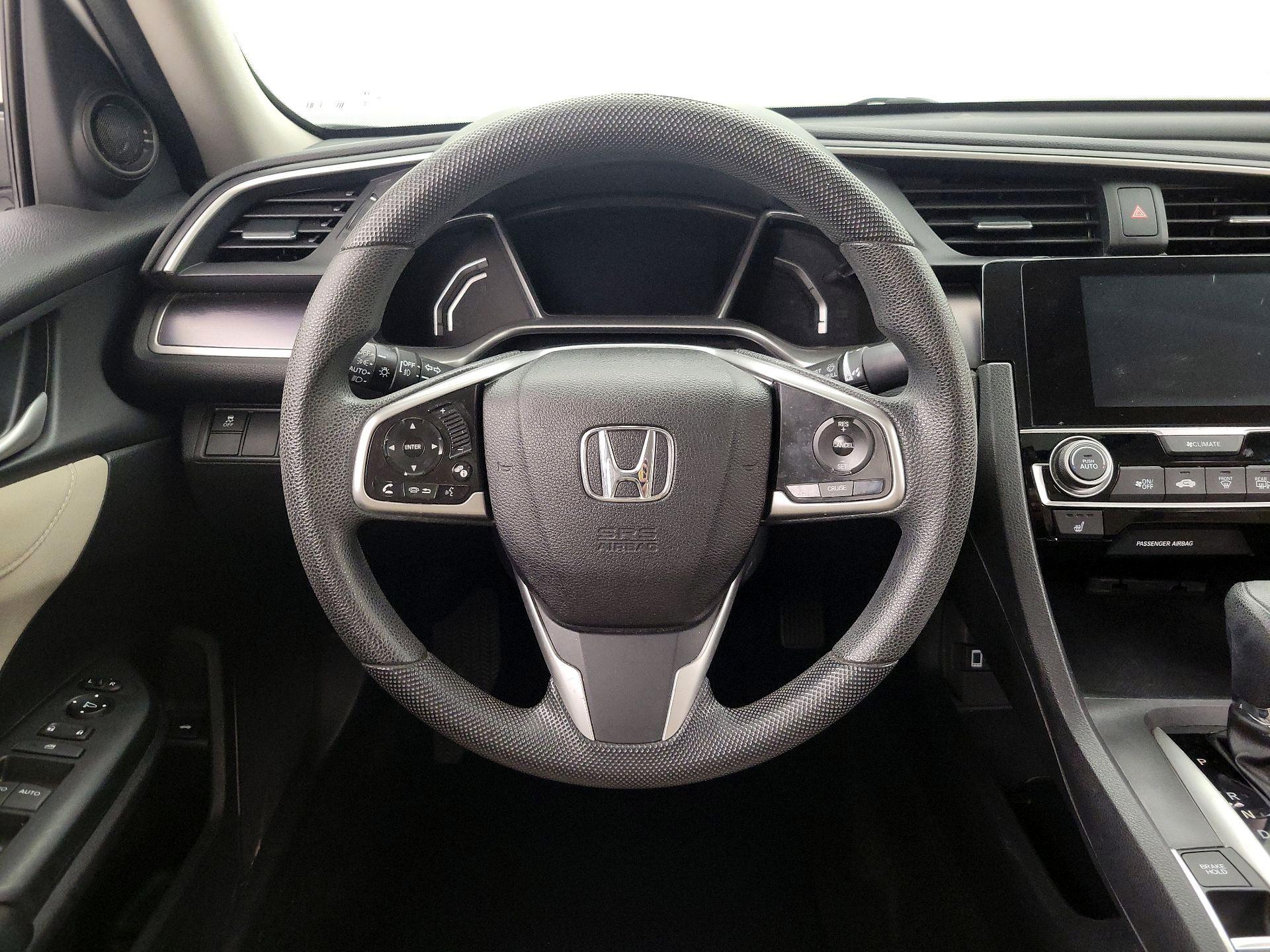 Thumbnail: 2016 Honda Civic - 10