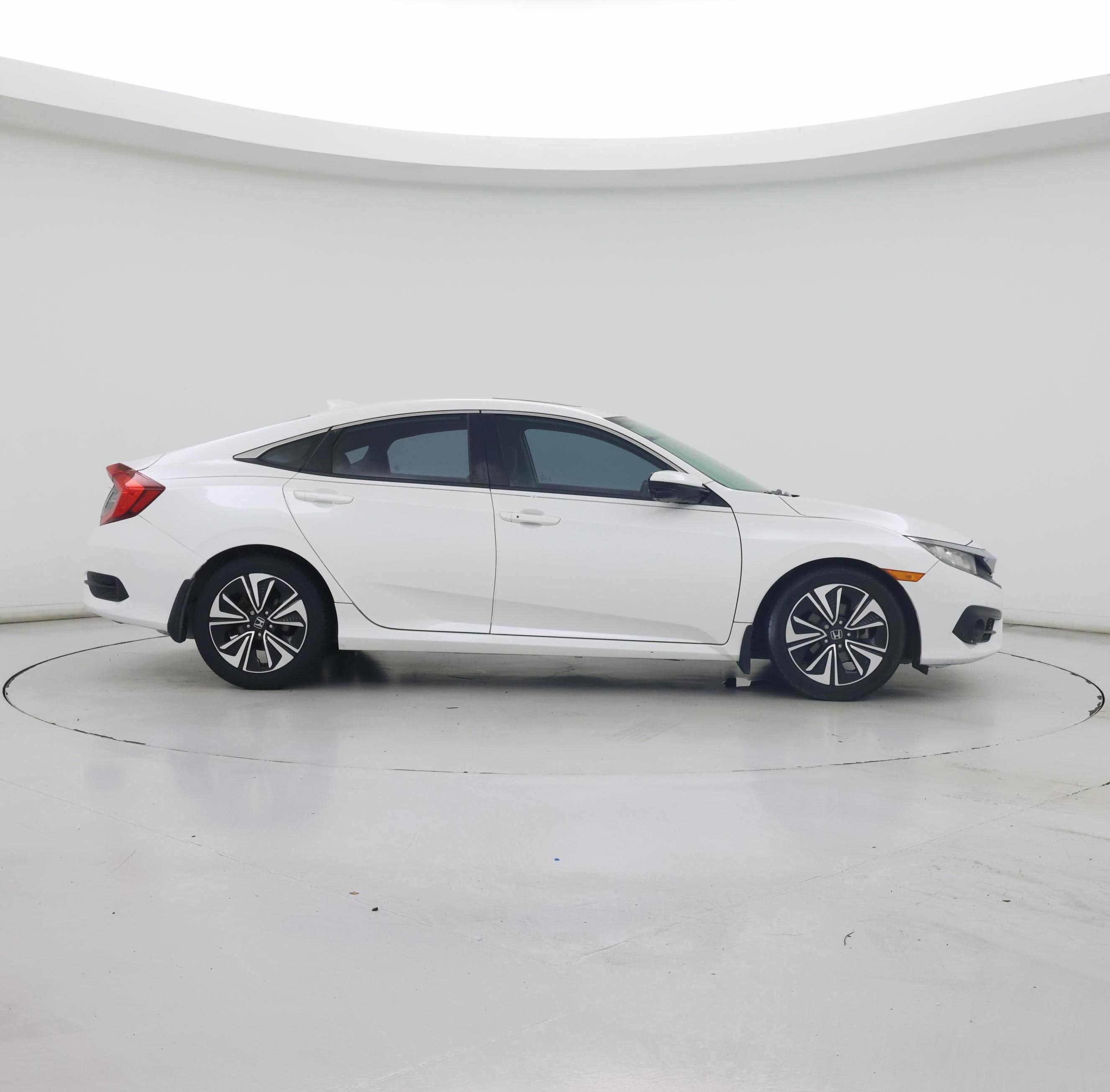 Thumbnail: 2016 Honda Civic - 7