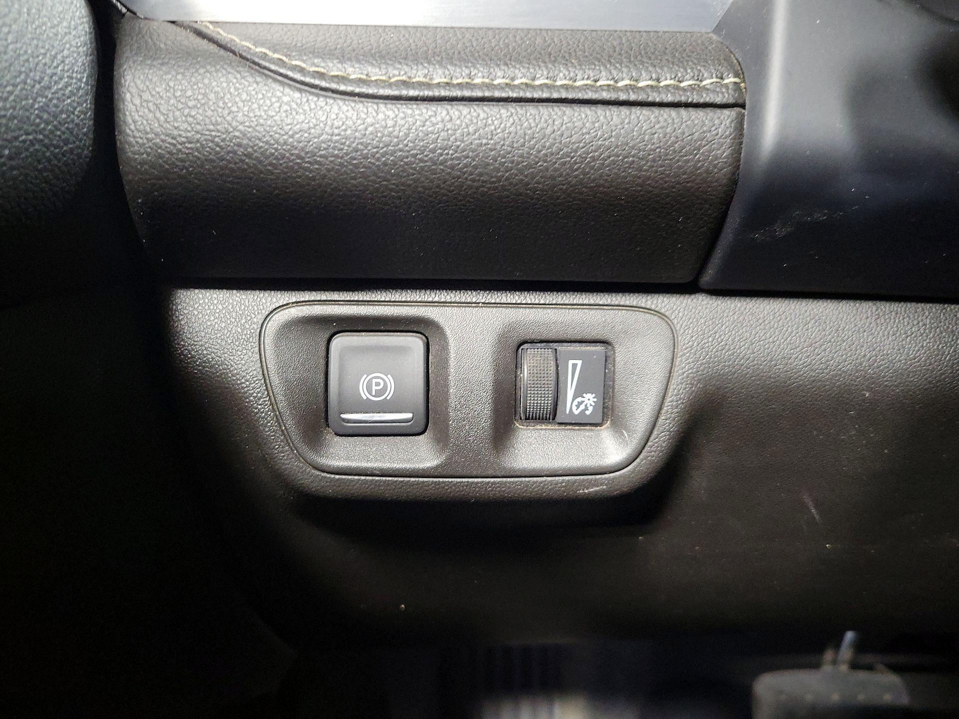 Thumbnail: 2023 GMC Acadia - 13