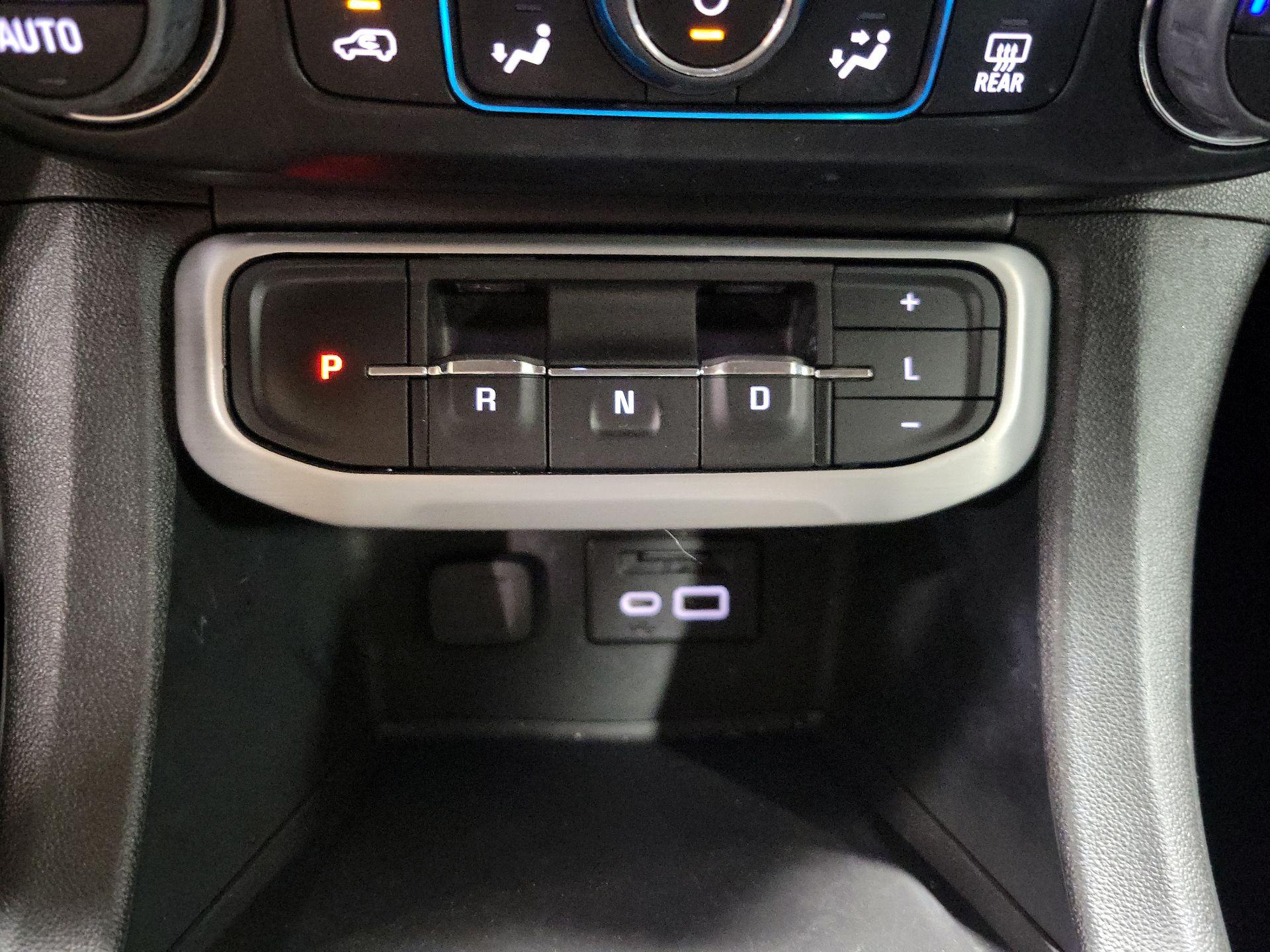 Thumbnail: 2023 GMC Acadia - 18