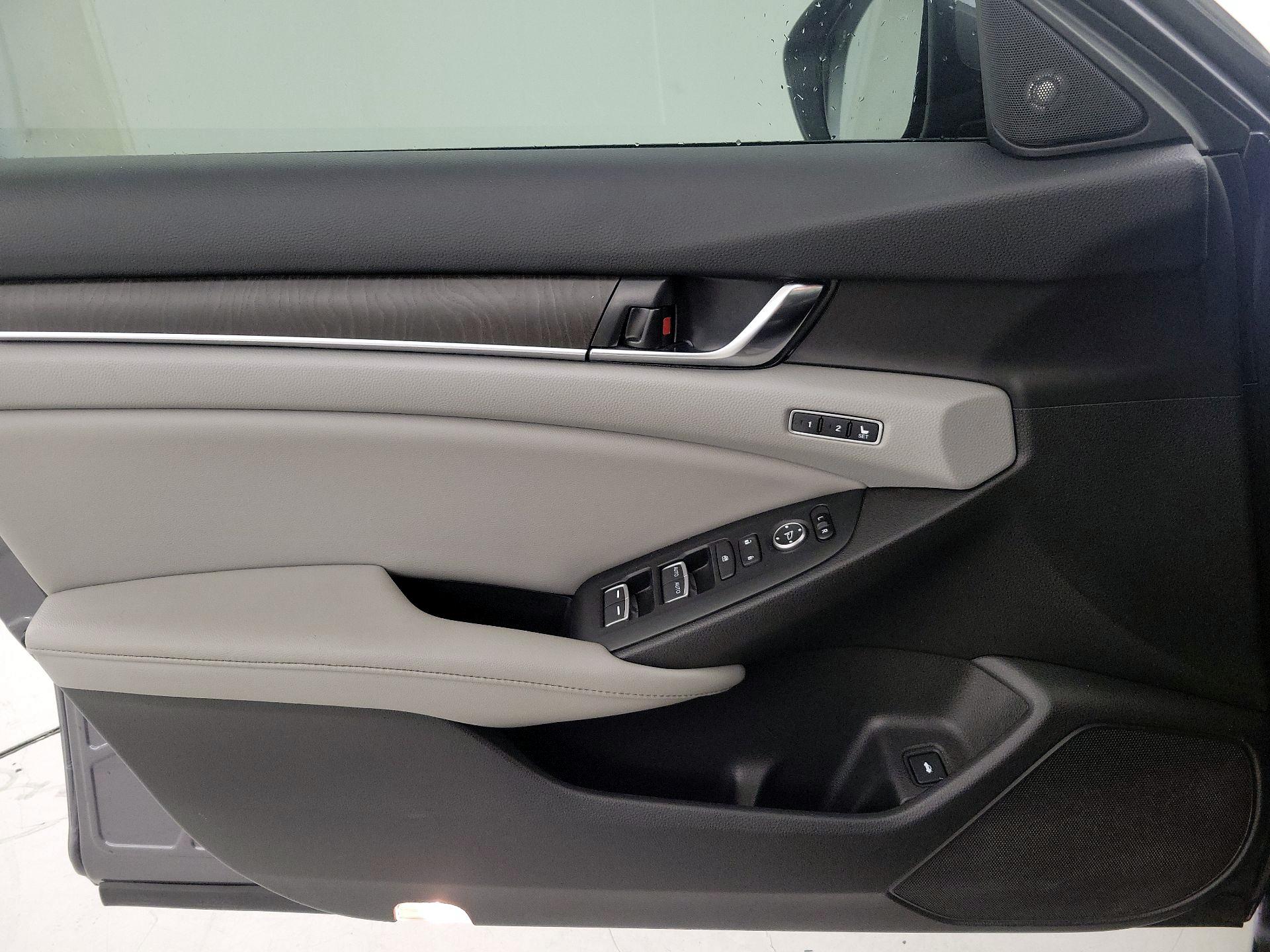 Thumbnail: 2020 Honda Accord - 12