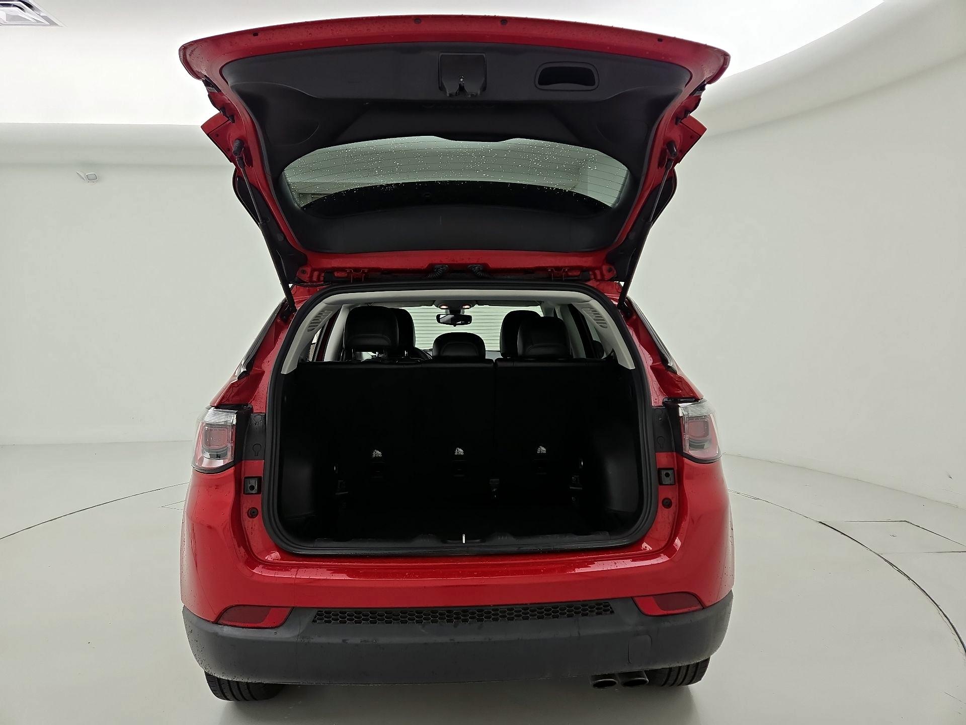 Thumbnail: 2021 Jeep Compass - 20