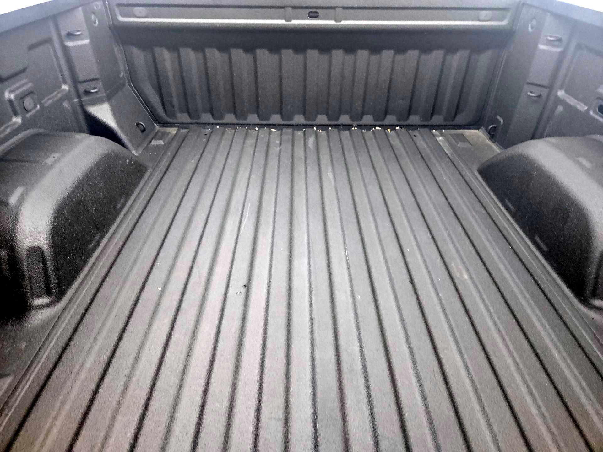 Thumbnail: 2022 Chevrolet Silverado 1500 - 20