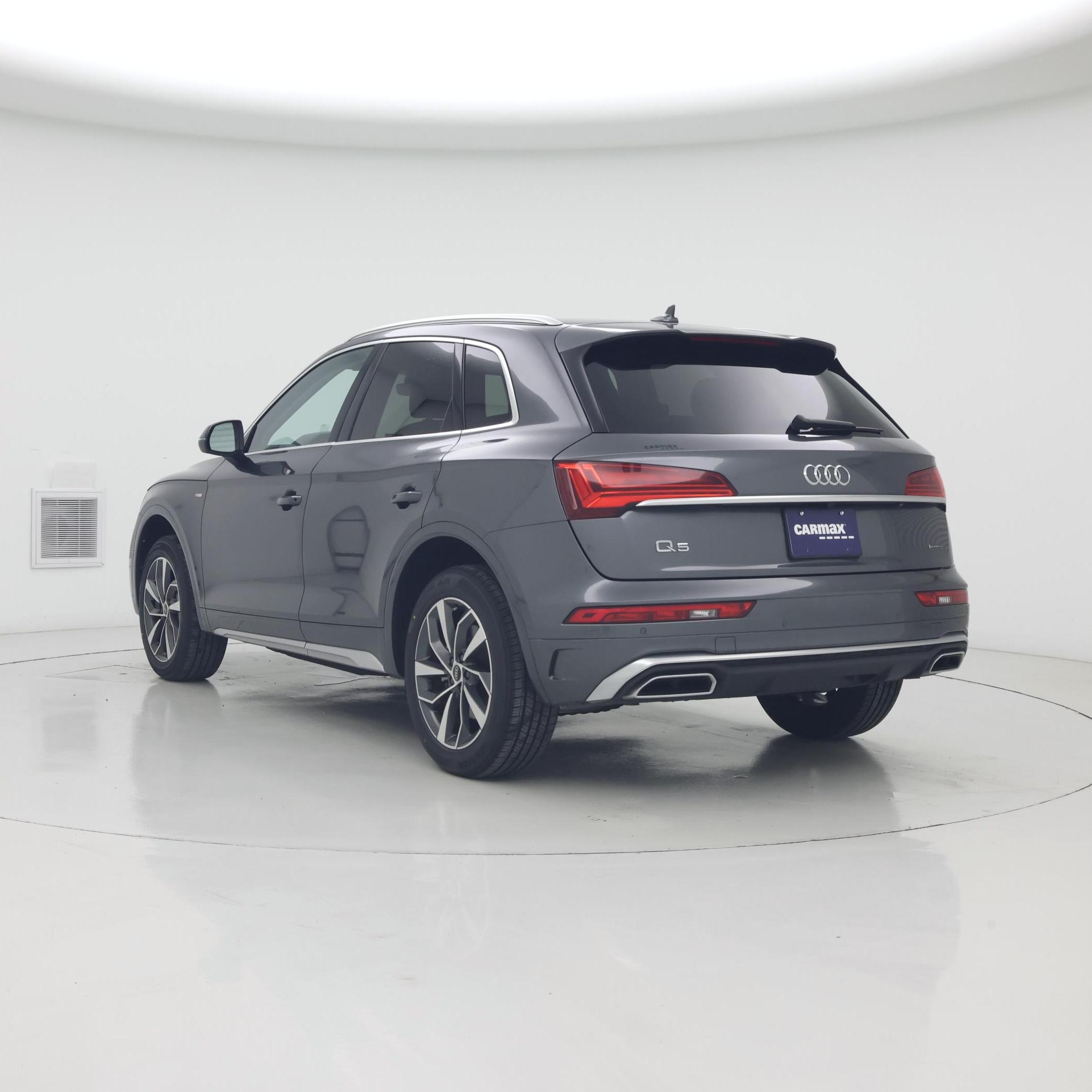 Thumbnail: 2023 Audi Q5 - 2