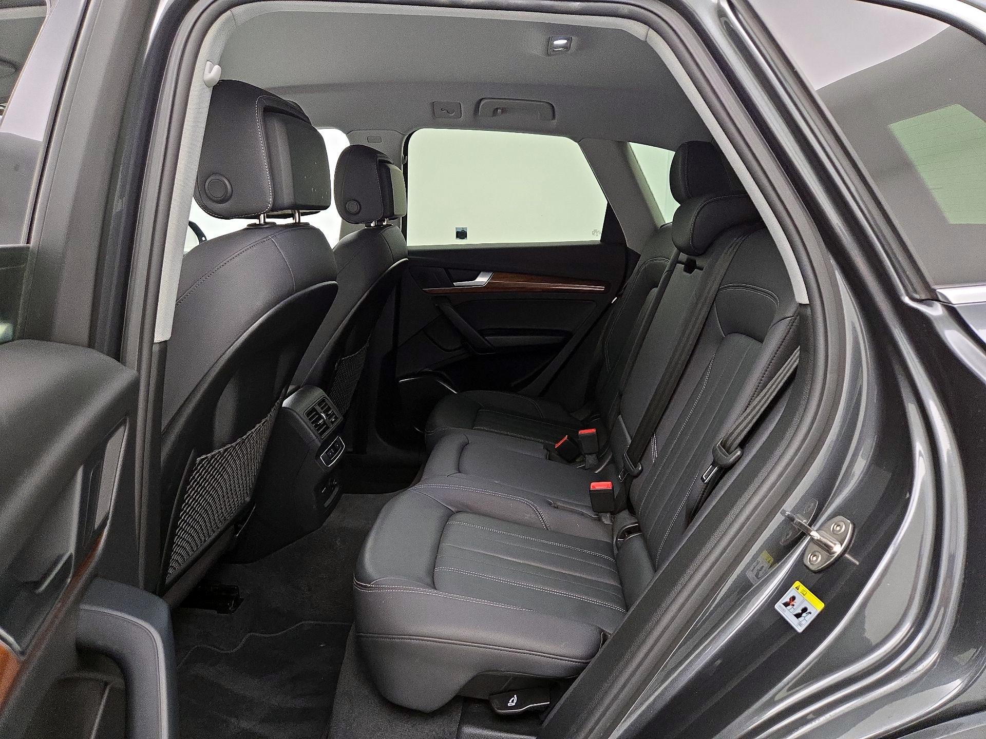 Thumbnail: 2023 Audi Q5 - 19