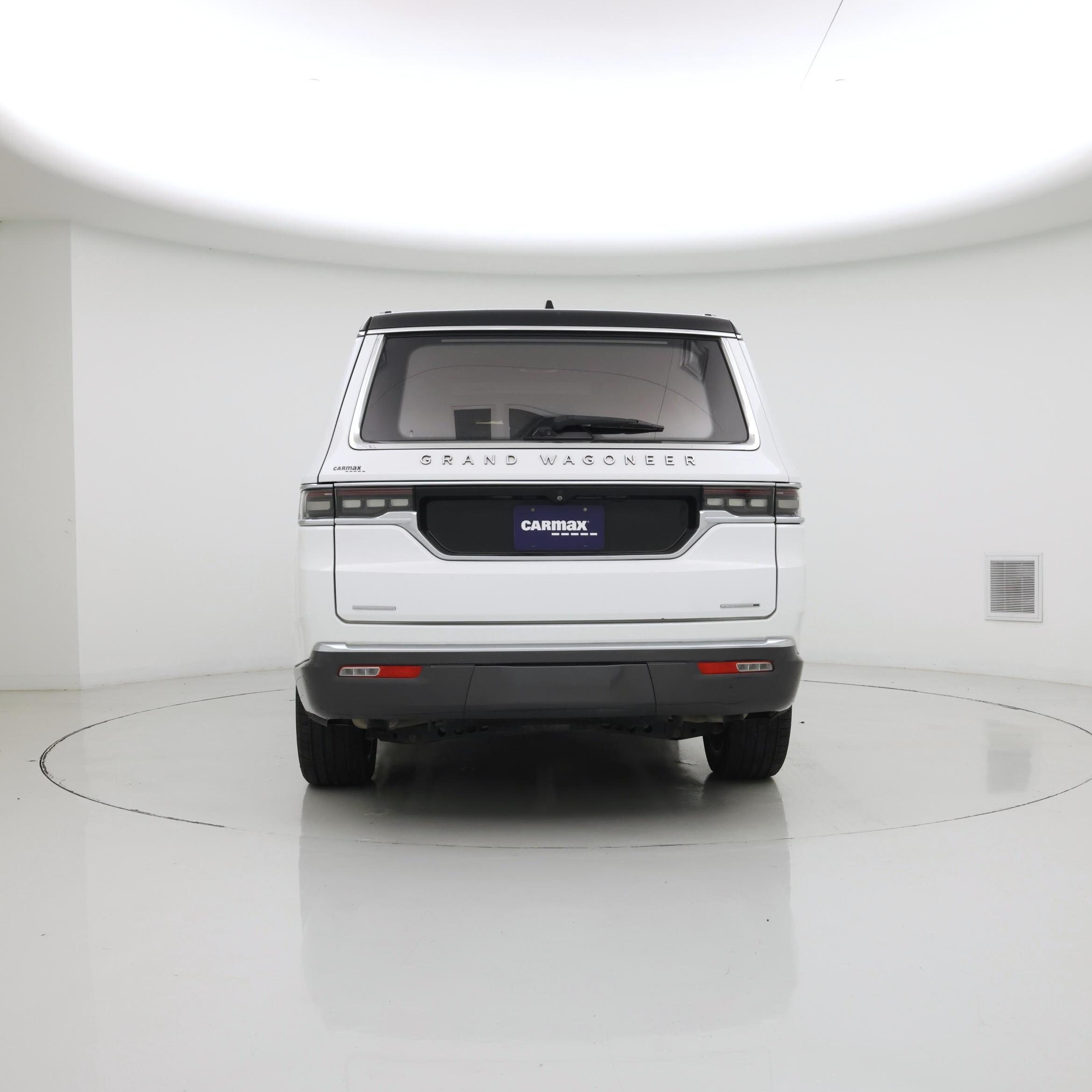 Thumbnail: 2022 Jeep Grand Wagoneer - 6