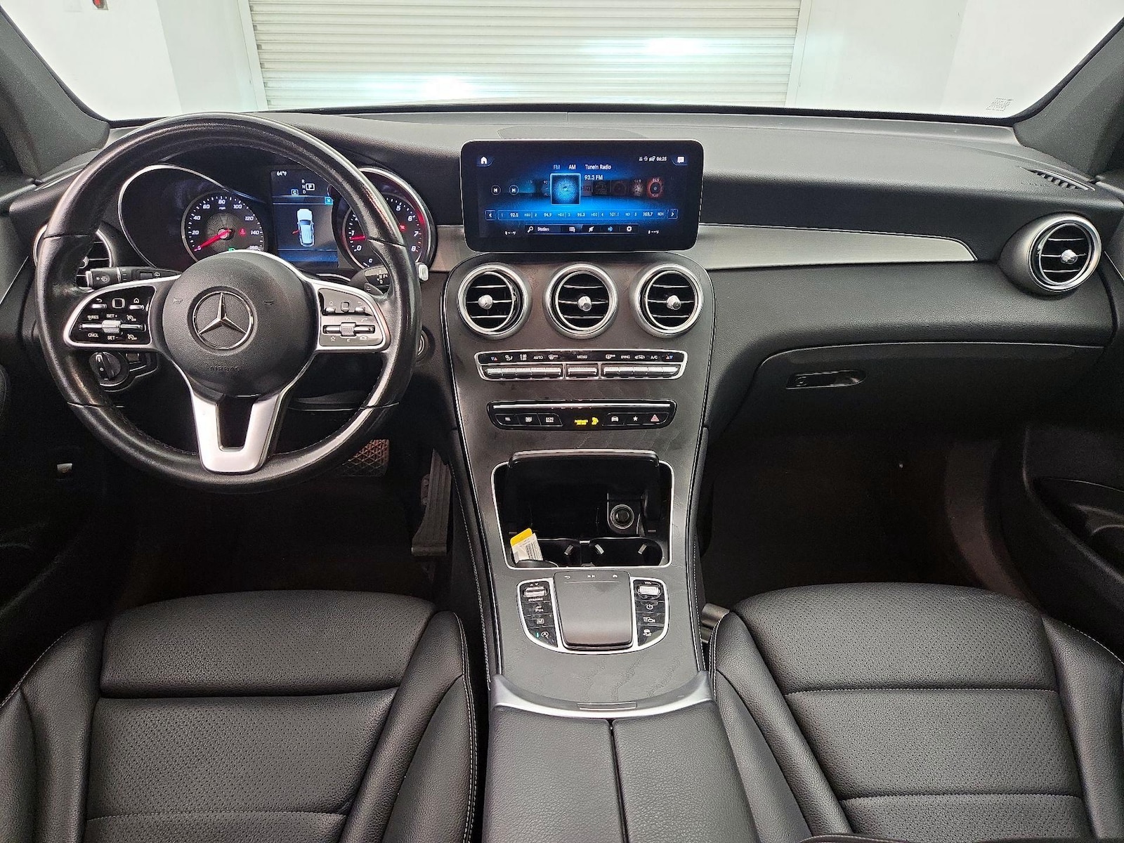 2021 Mercedes-Benz GLC GLC300 - Photo 10