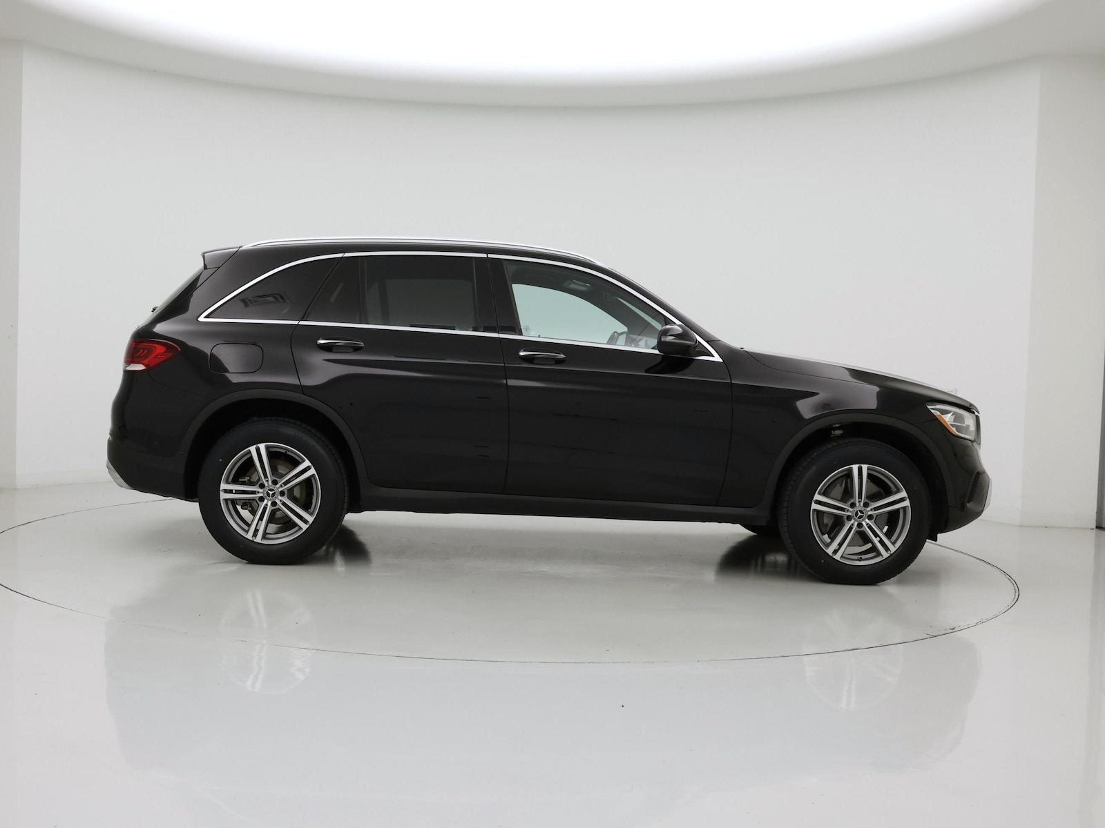 2021 Mercedes-Benz GLC GLC300 - Photo 8
