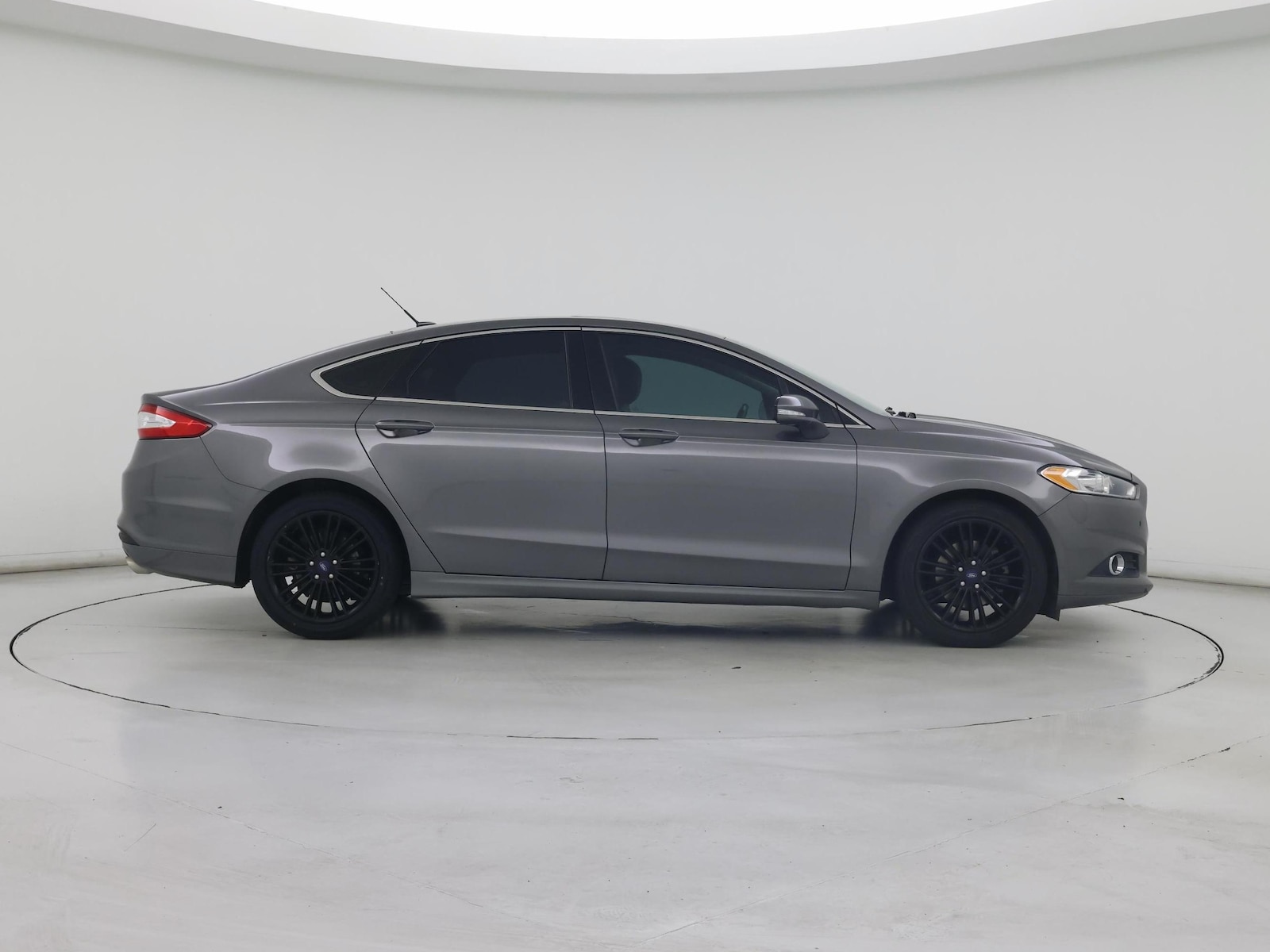 2014 Ford Fusion SE - Photo 8