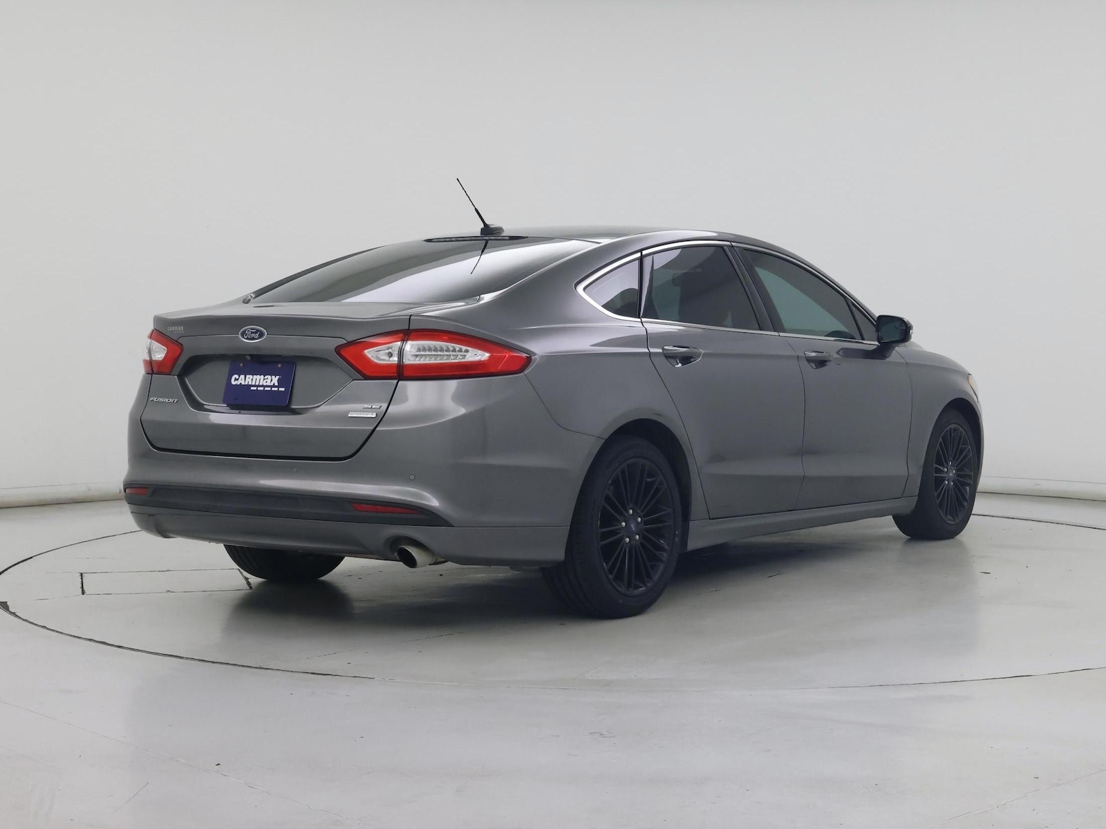 2014 Ford Fusion SE - Photo 9