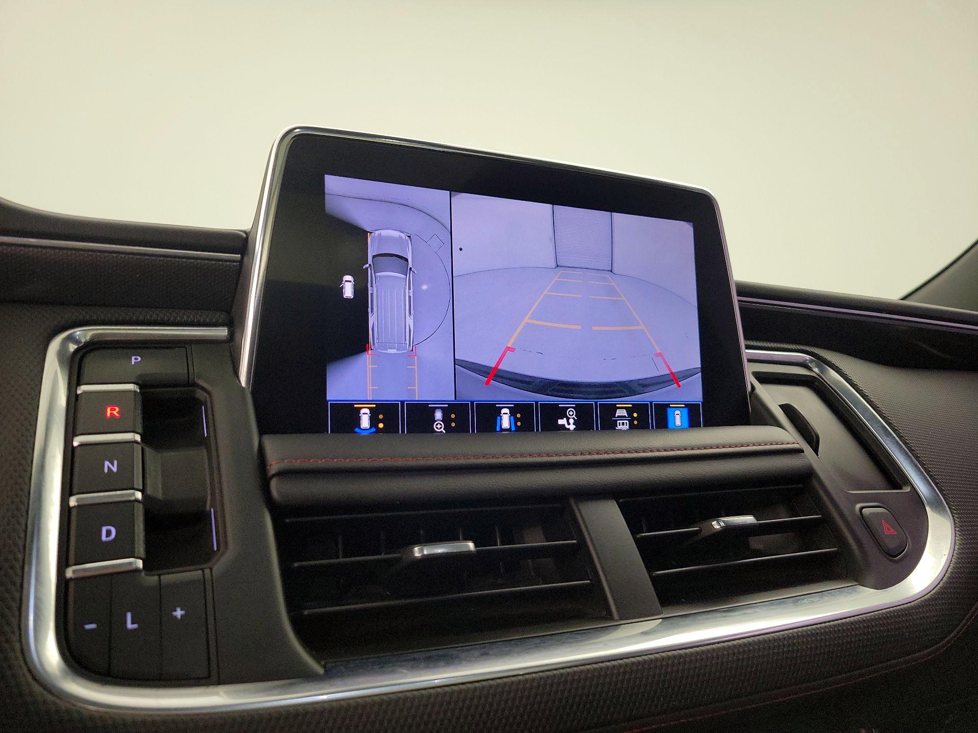 Thumbnail: 2021 Chevrolet Tahoe - 14