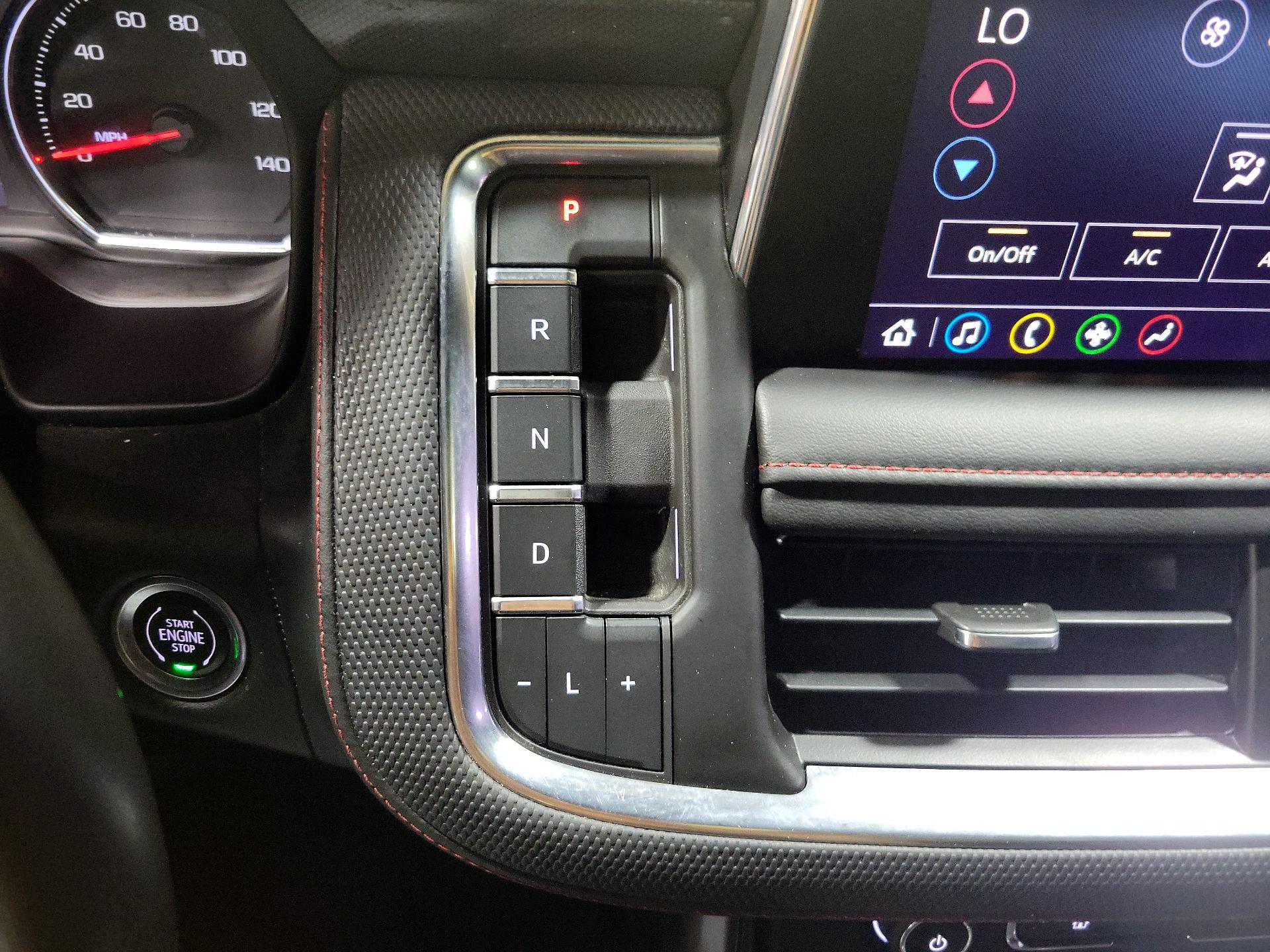 Thumbnail: 2021 Chevrolet Tahoe - 17