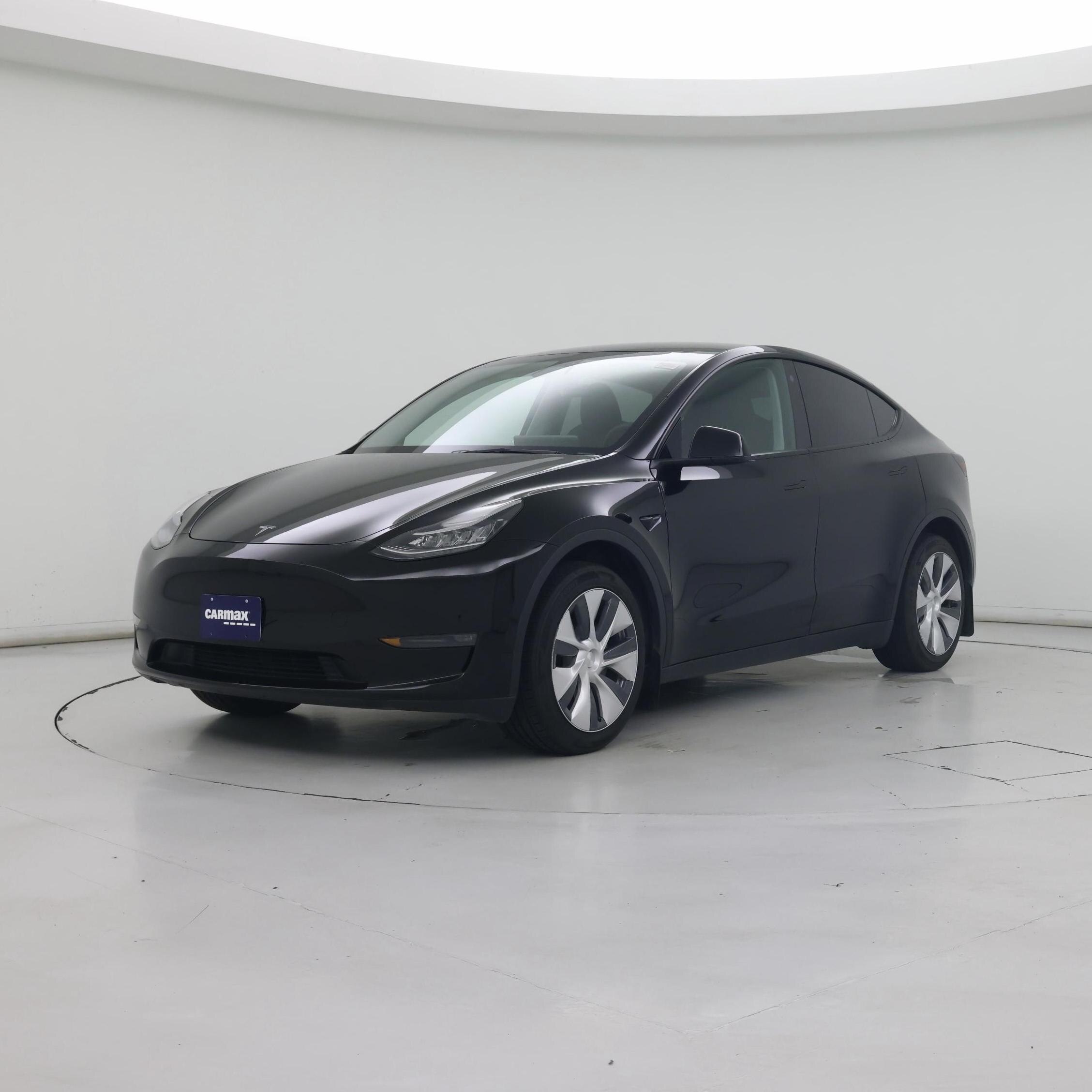 Thumbnail: 2023 Tesla Model Y - 4