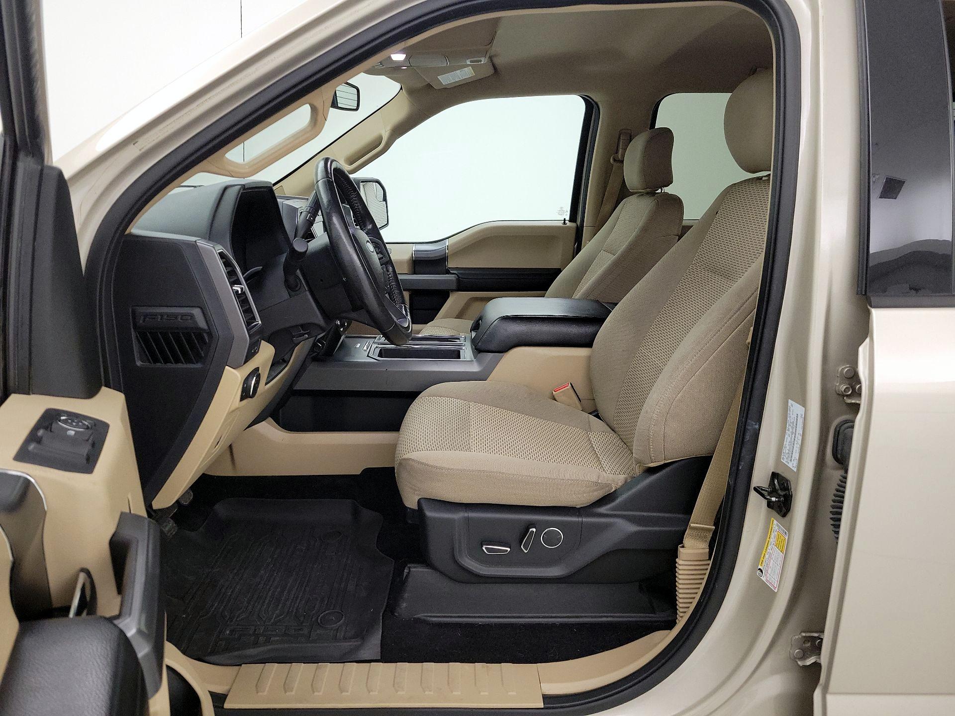 Thumbnail: 2017 Ford F-150 - 11