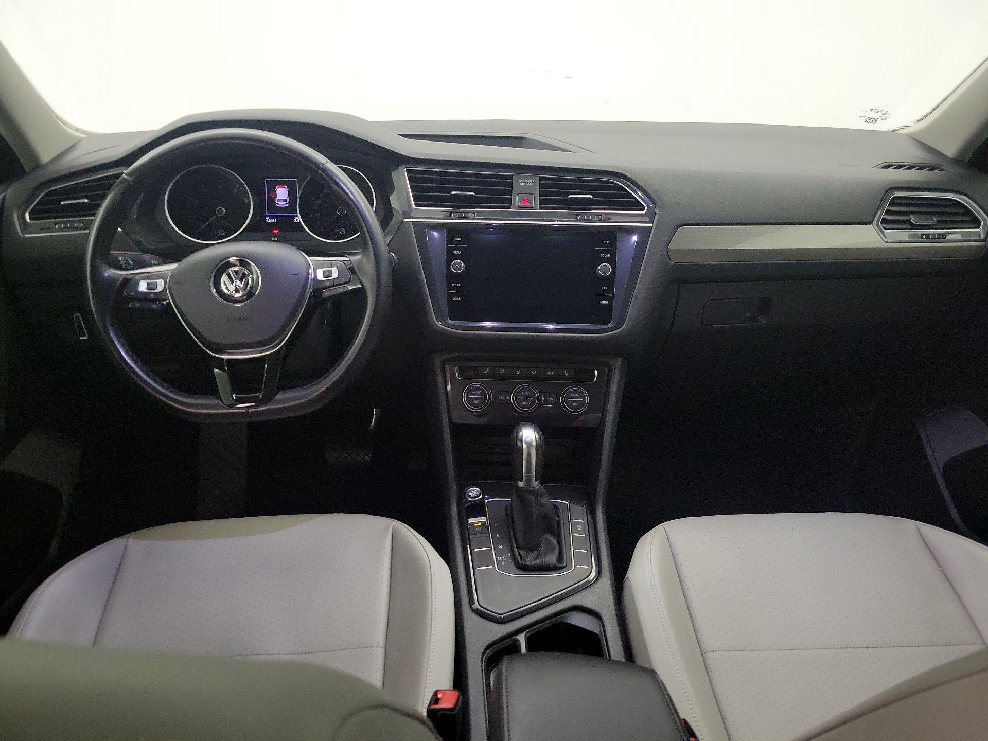 Thumbnail: 2019 Volkswagen Tiguan - 9