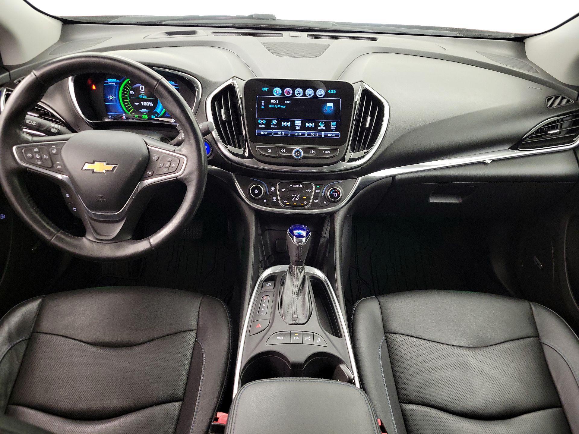 Thumbnail: 2017 Chevrolet Volt - 9