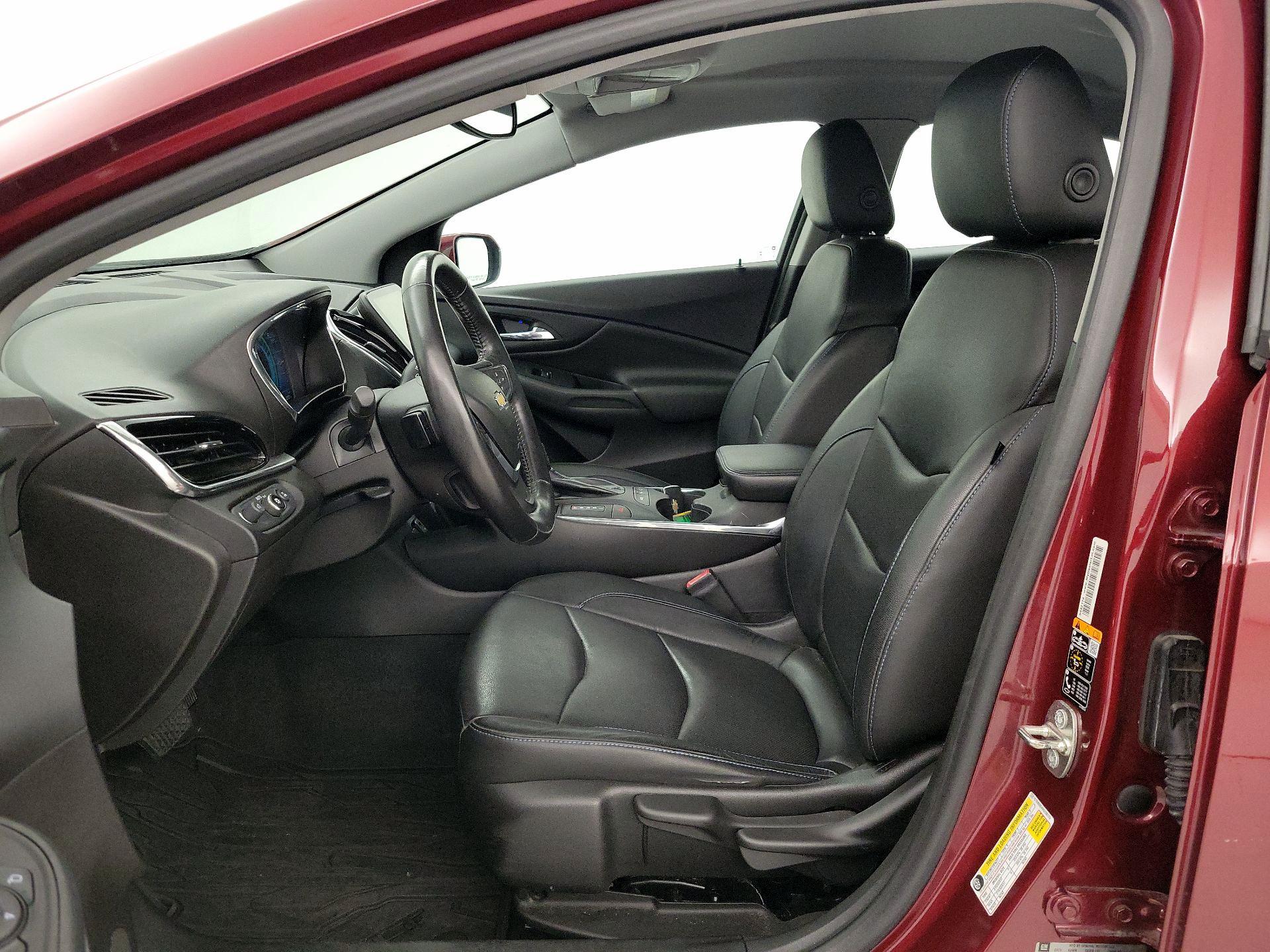 Thumbnail: 2017 Chevrolet Volt - 11