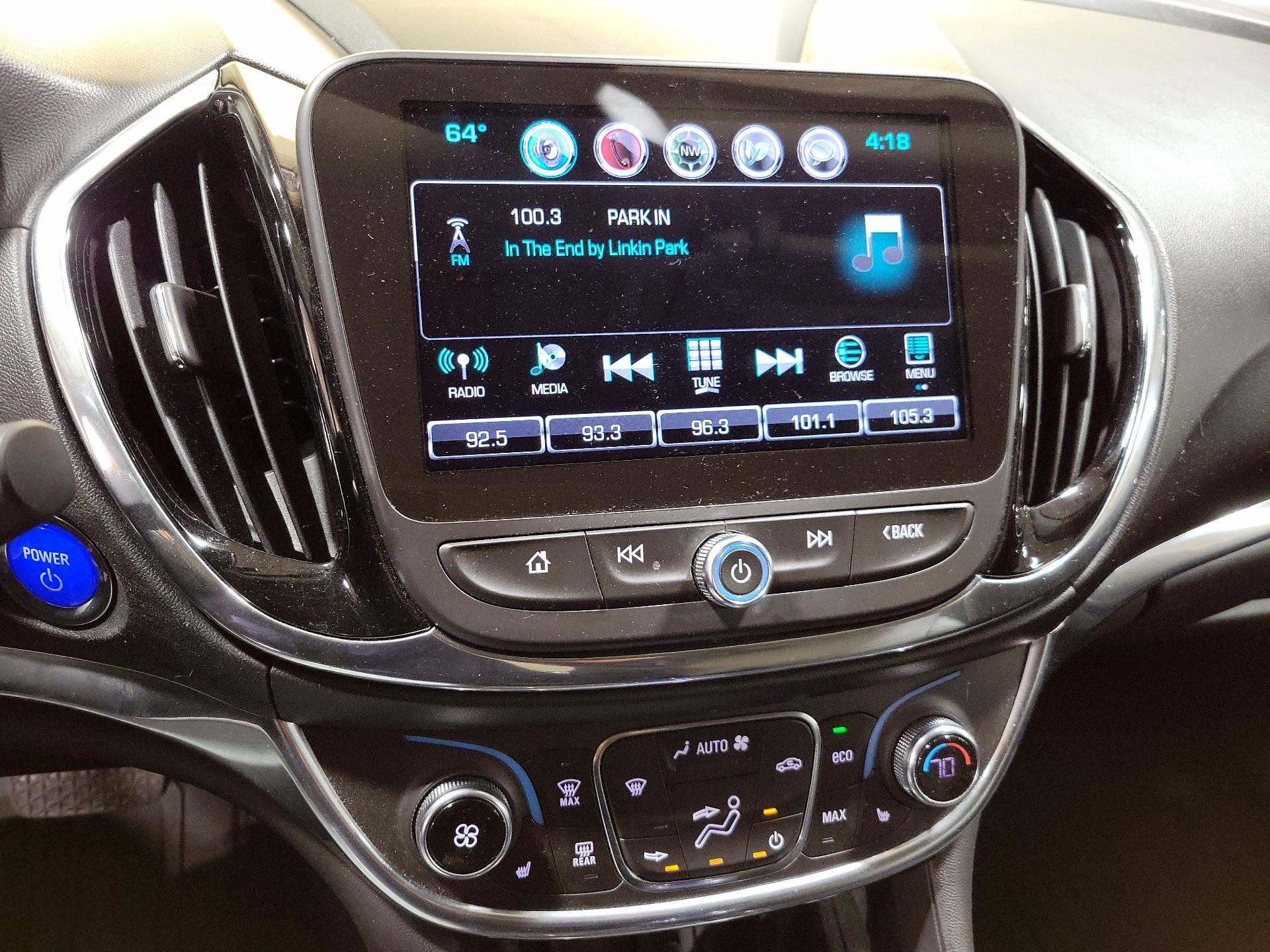Thumbnail: 2017 Chevrolet Volt - 16