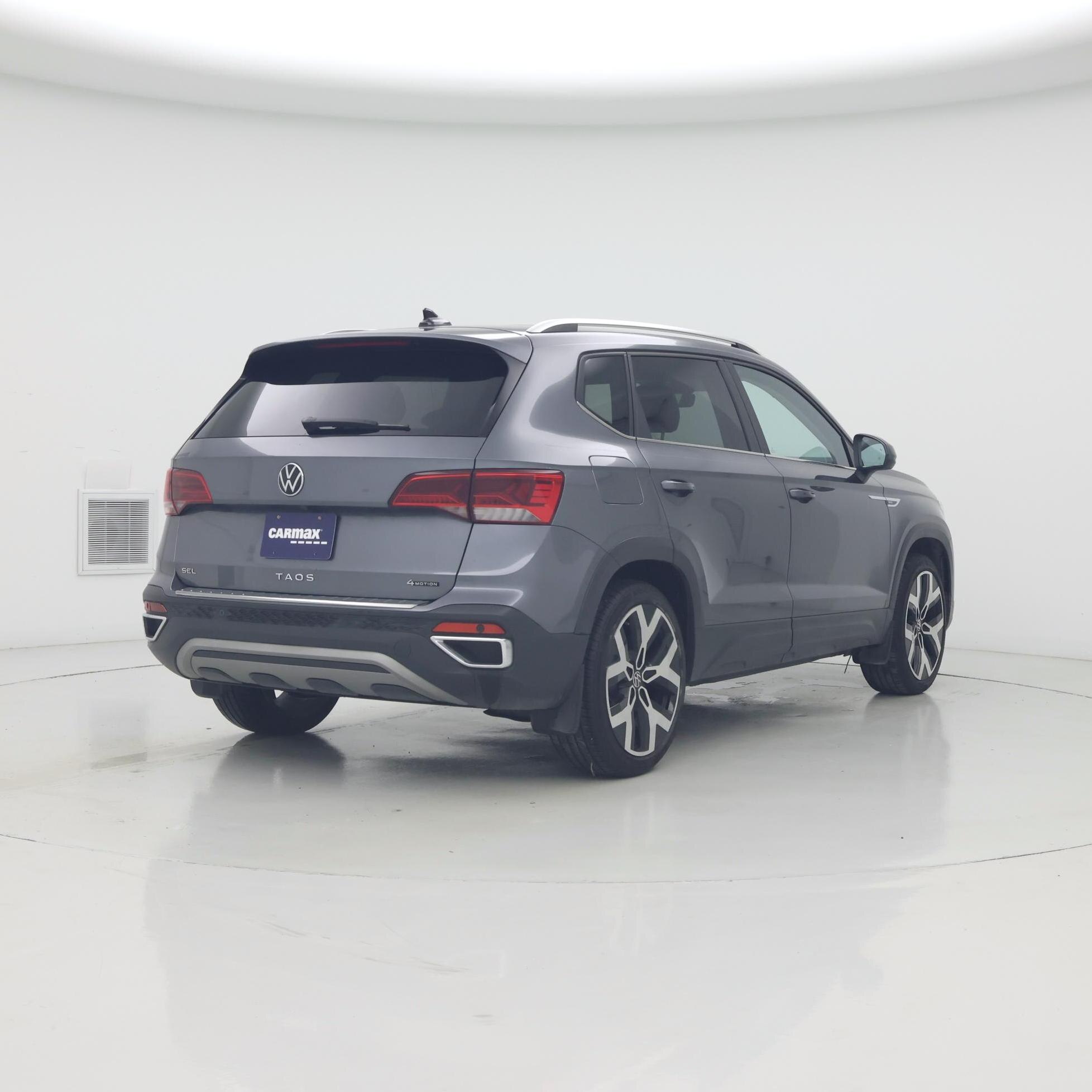 Thumbnail: 2022 Volkswagen Taos - 8
