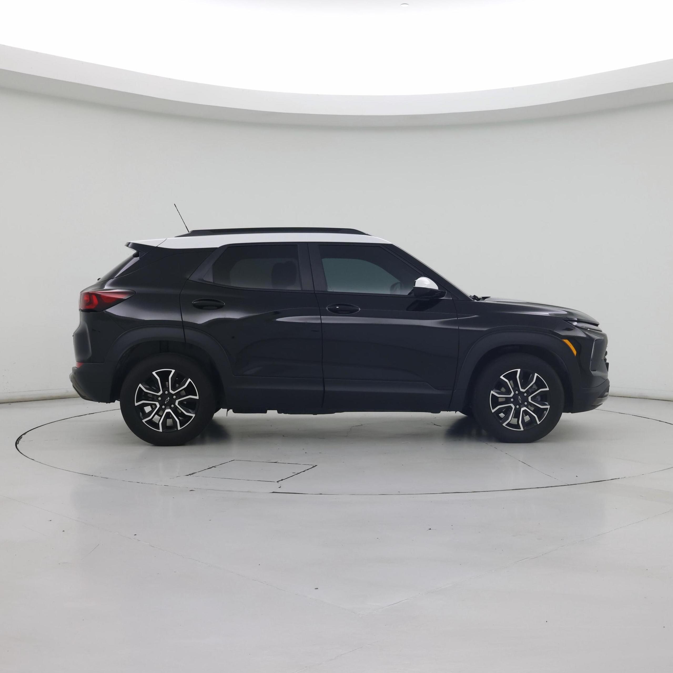 Thumbnail: 2025 Chevrolet TrailBlazer - 7