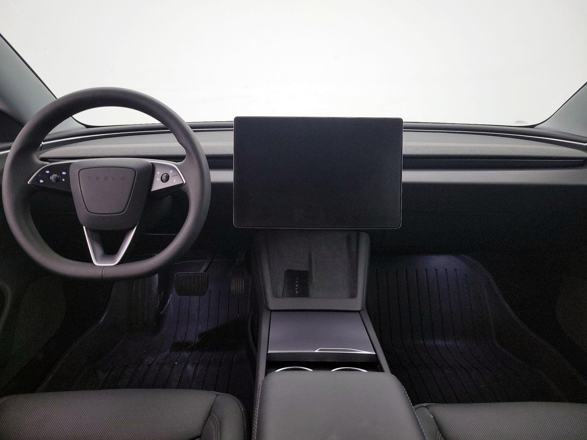 Thumbnail: 2025 Tesla Model 3 - 9