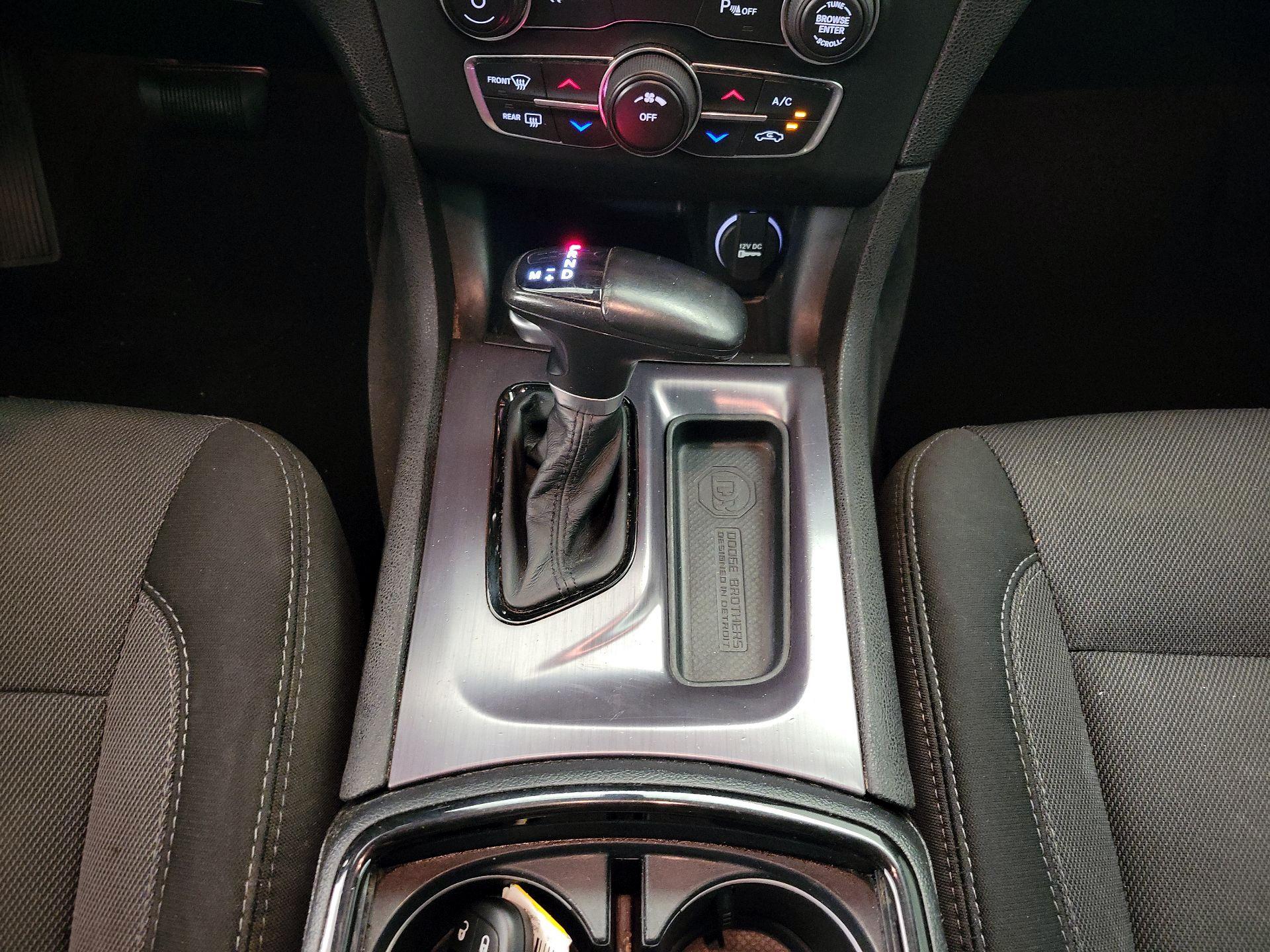 Thumbnail: 2018 Dodge Charger - 17