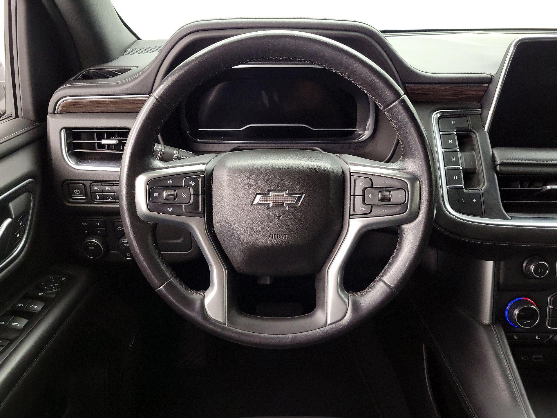 Thumbnail: 2022 Chevrolet Suburban - 10