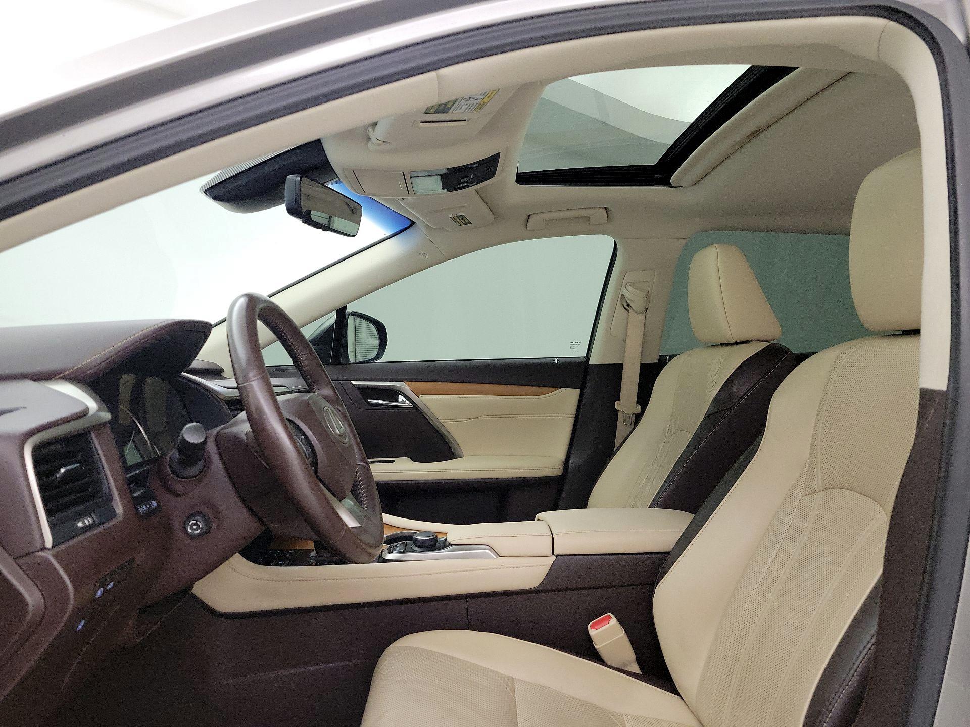 Thumbnail: 2017 Lexus RX - 19