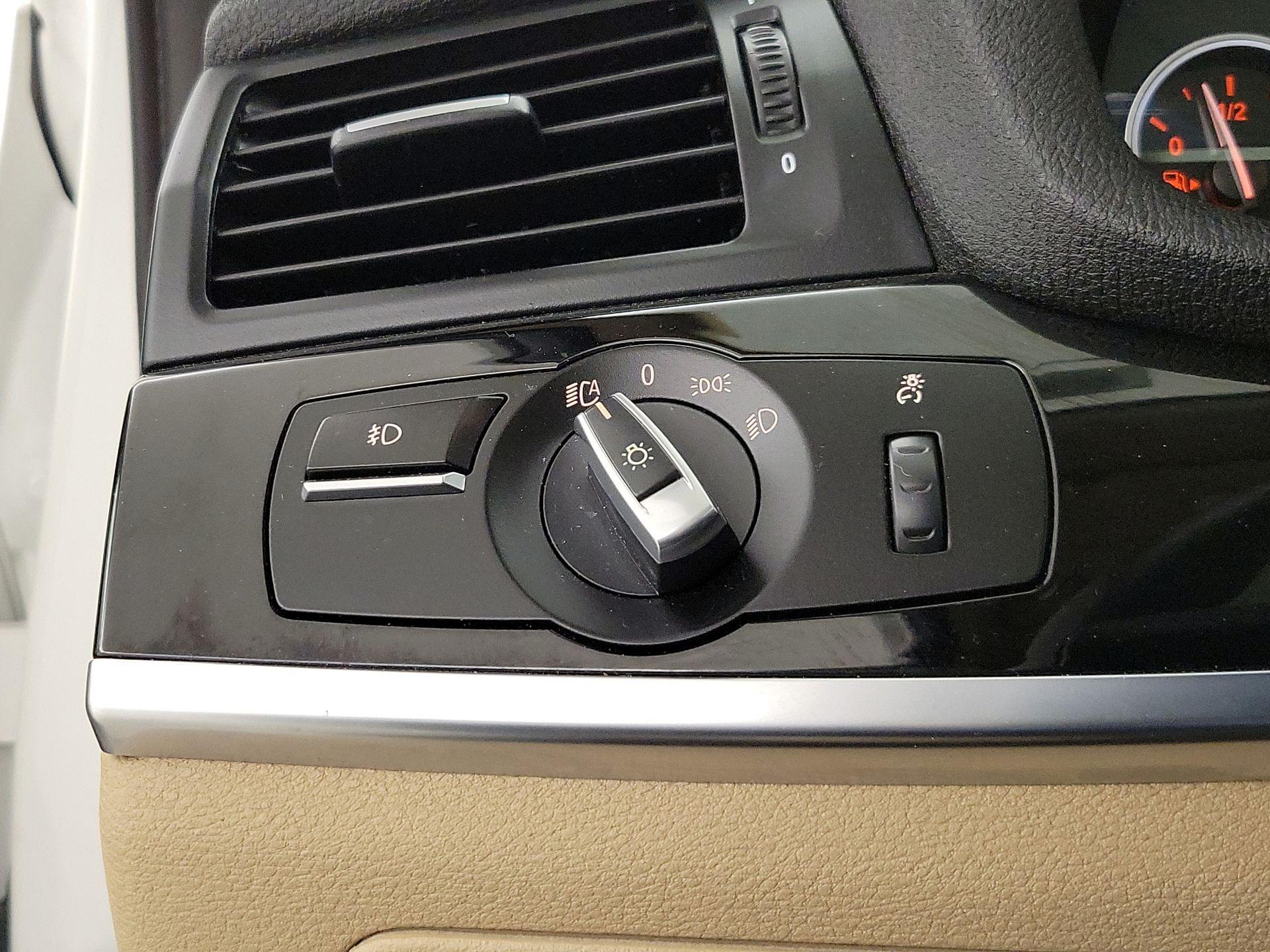 Thumbnail: 2016 BMW X3 - 13