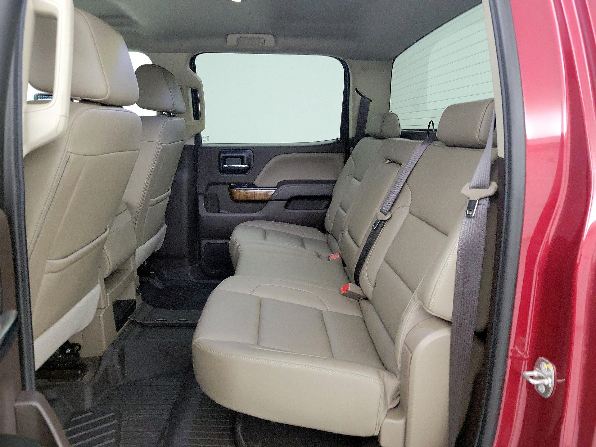 Thumbnail: 2018 GMC Sierra 2500 - 19
