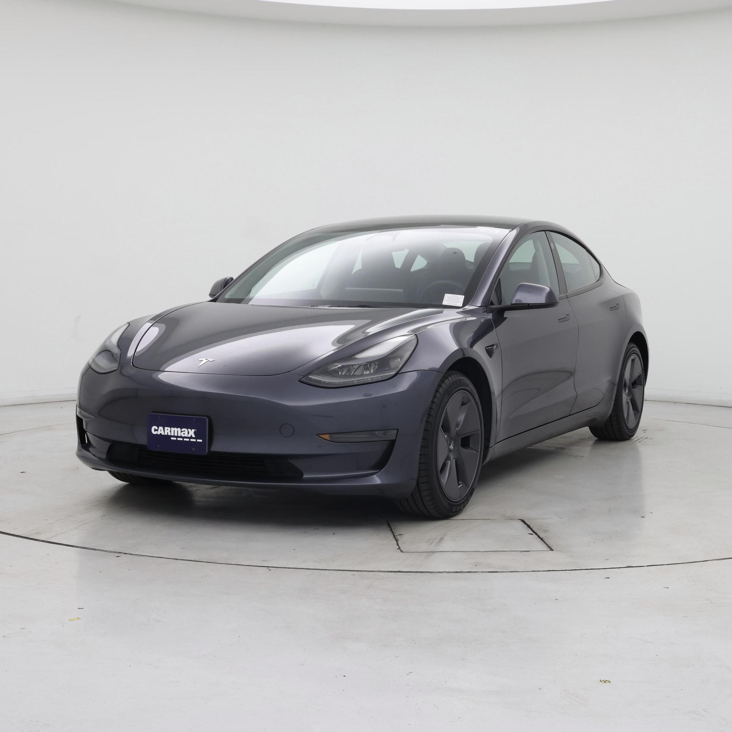 Thumbnail: 2023 Tesla Model 3 - 4