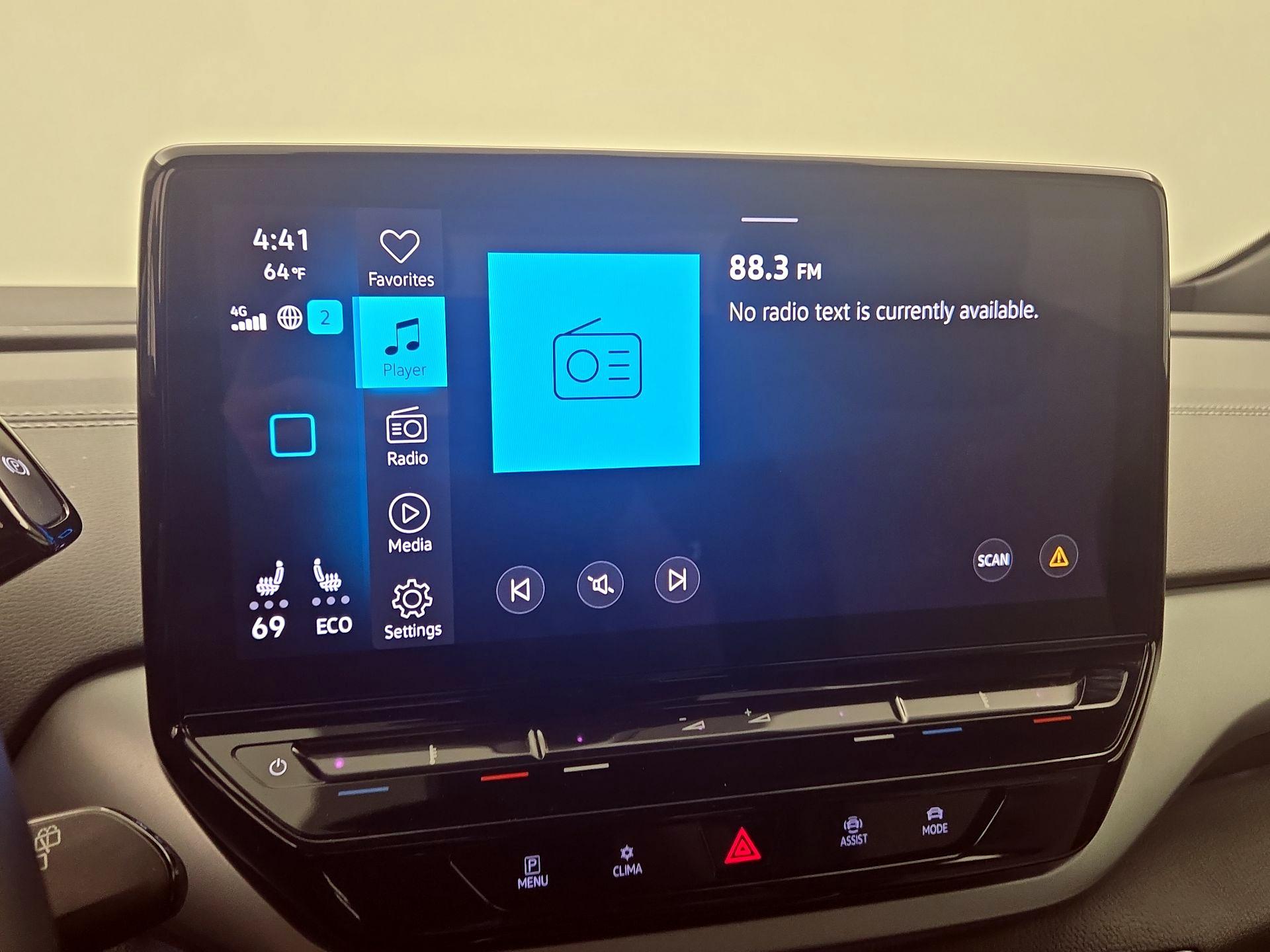 Thumbnail: 2023 Volkswagen ID.4 - 16