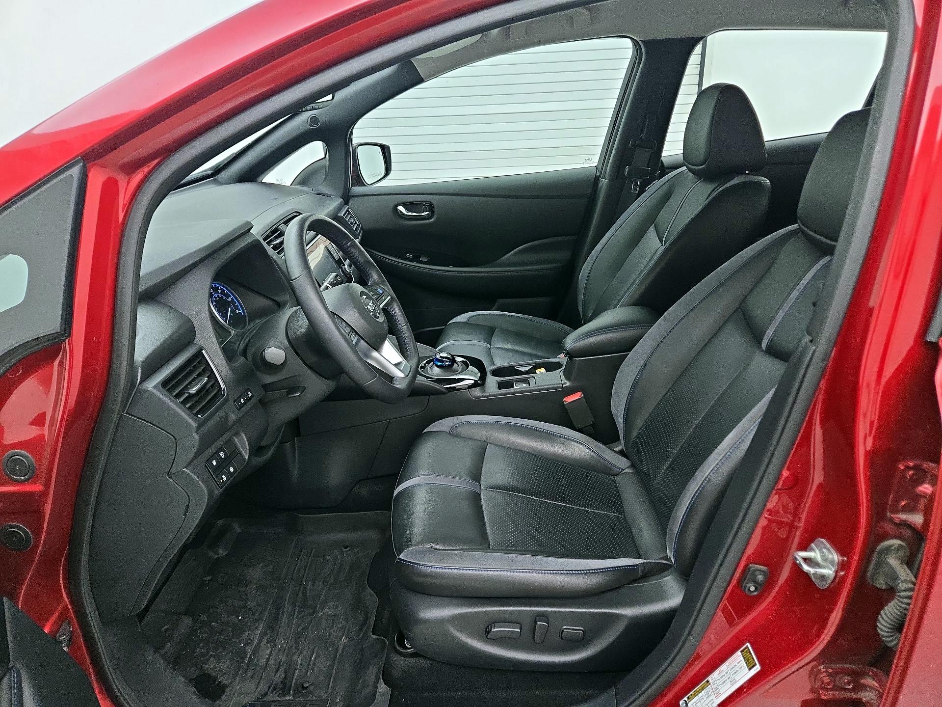 Thumbnail: 2019 Nissan Leaf - 11