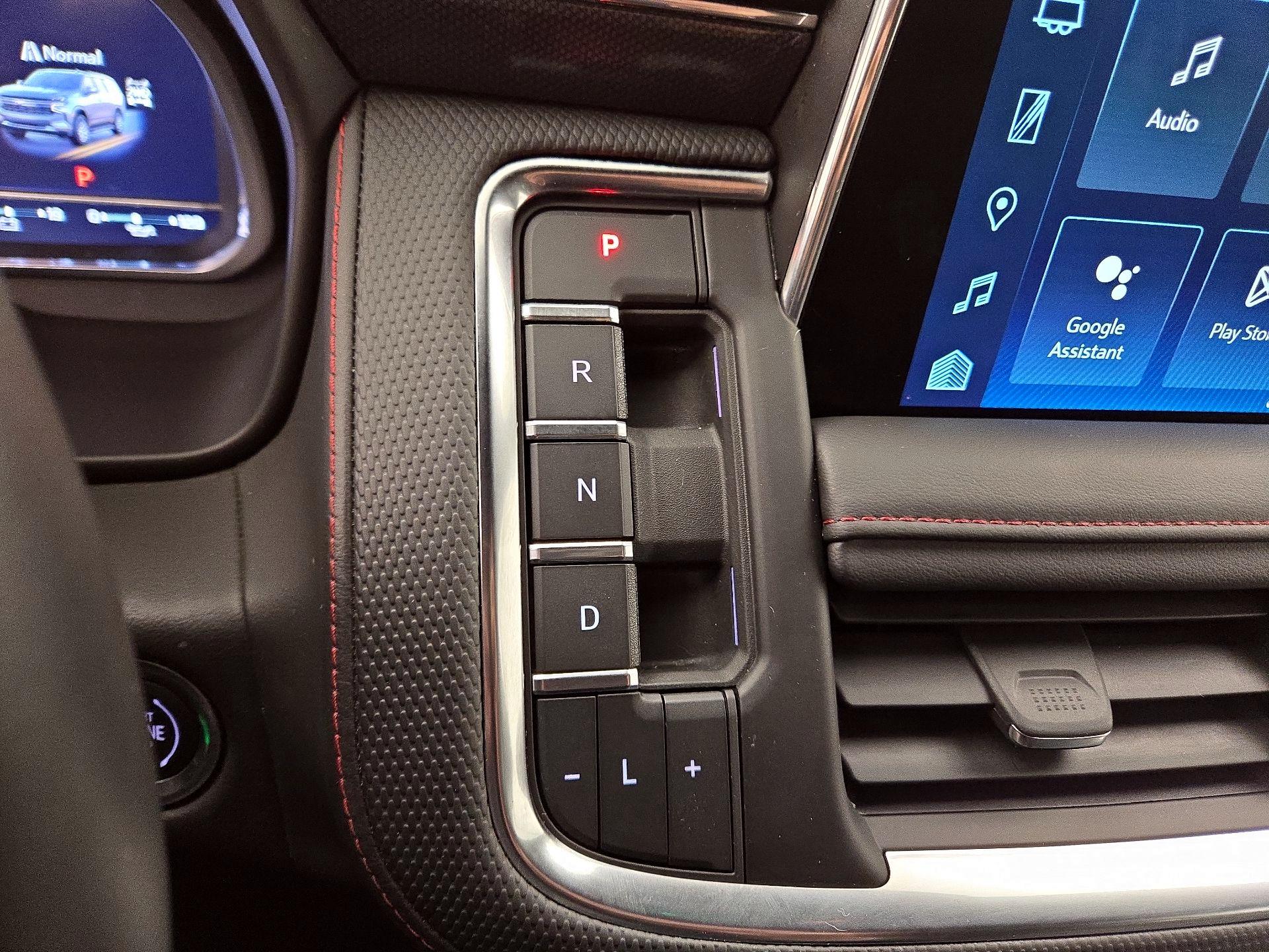 Thumbnail: 2023 Chevrolet Tahoe - 18