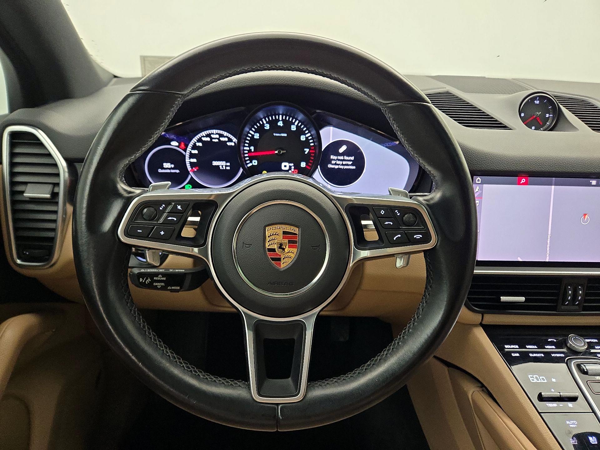 Thumbnail: 2021 Porsche Cayenne - 10