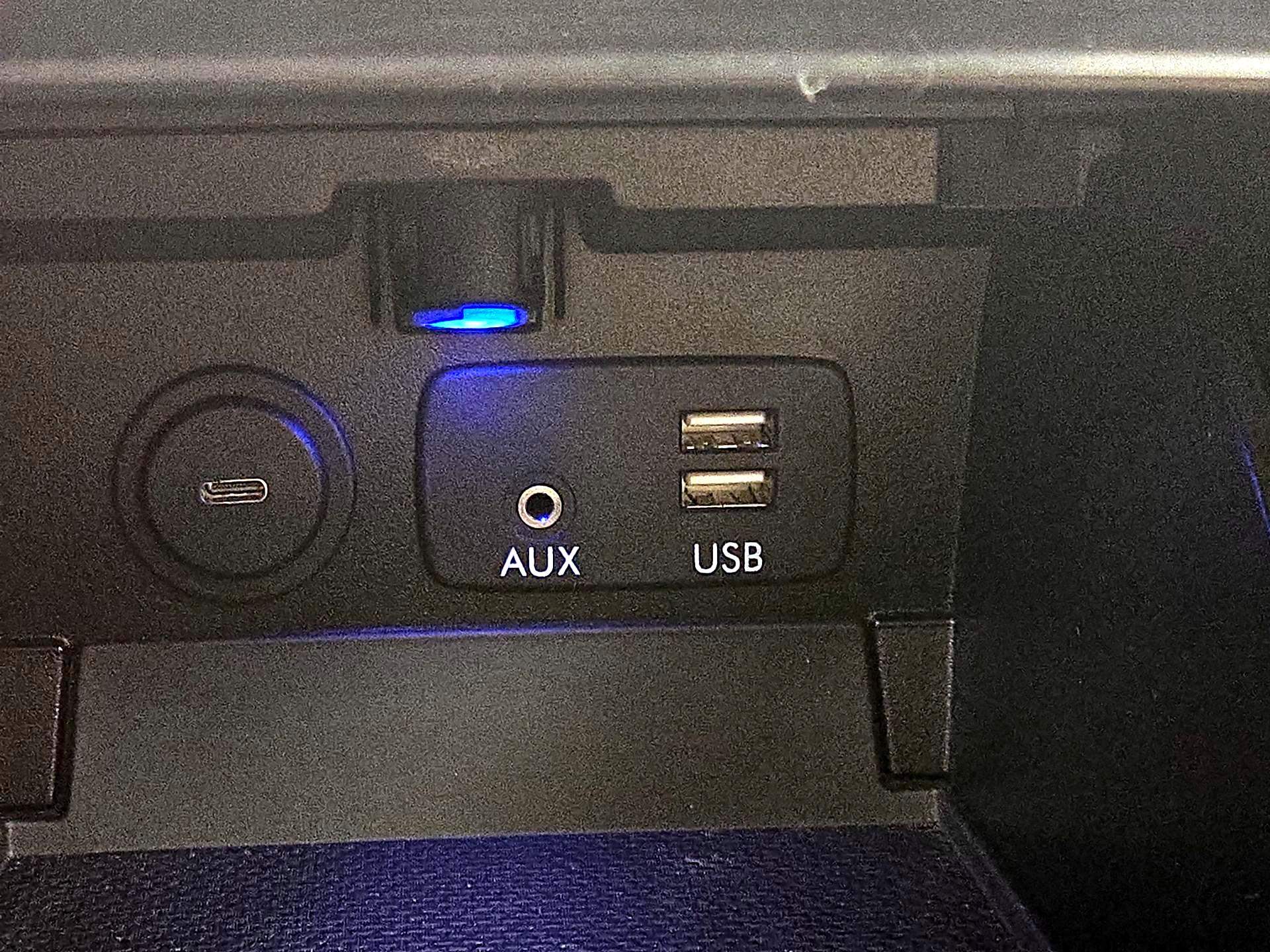 Thumbnail: 2018 Subaru Outback - 18