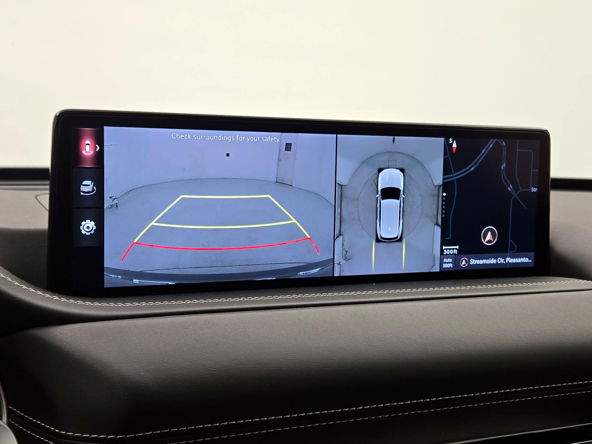 Thumbnail: 2021 Genesis GV80 - 15