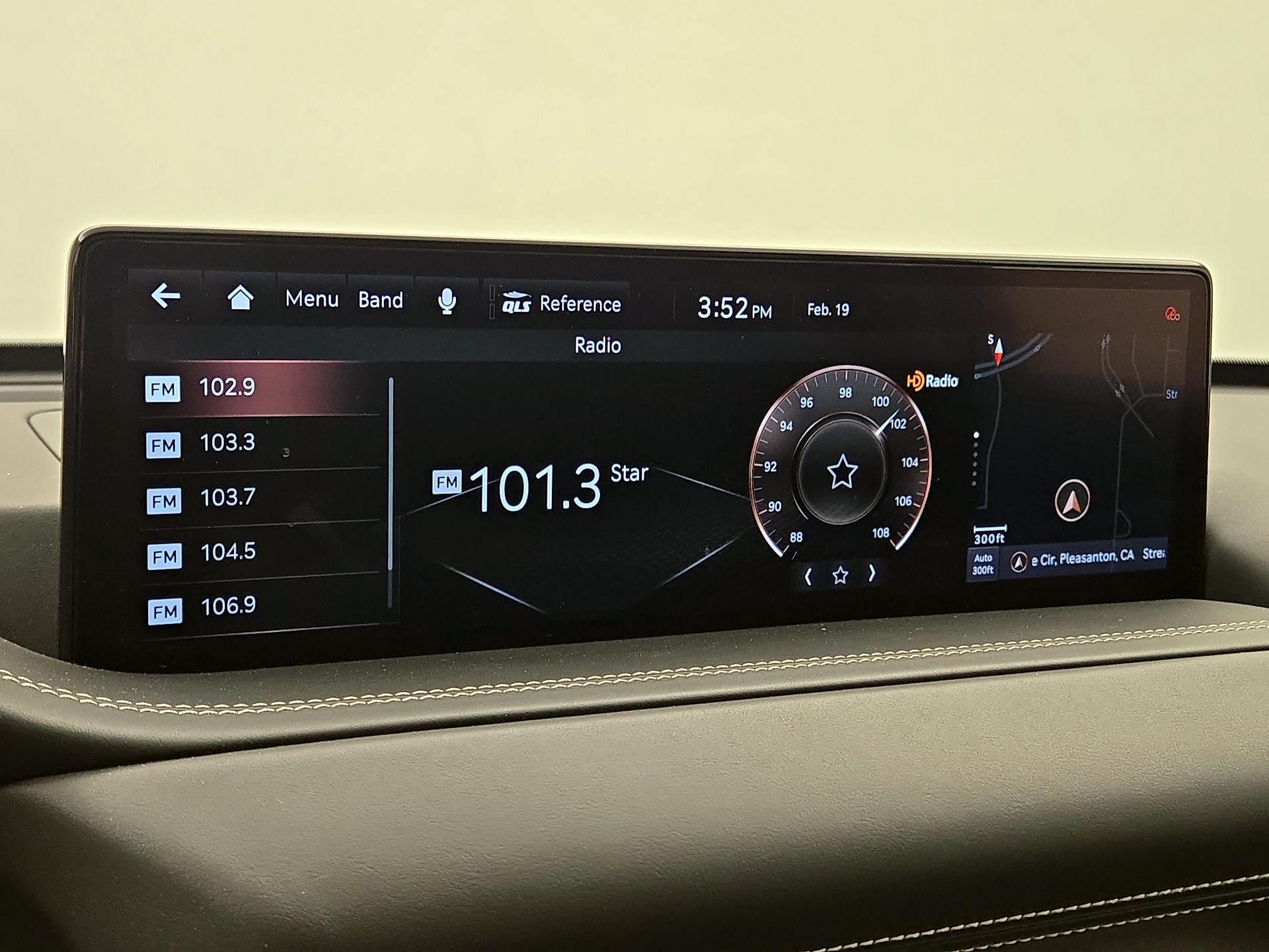 Thumbnail: 2021 Genesis GV80 - 16