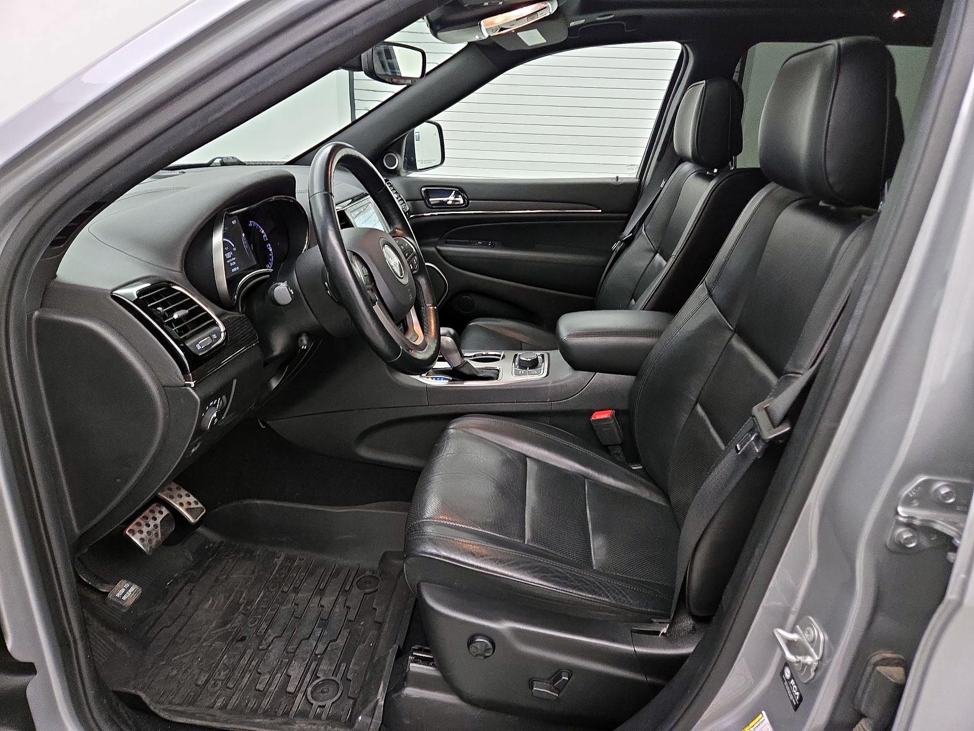 Thumbnail: 2021 Jeep Grand Cherokee - 11