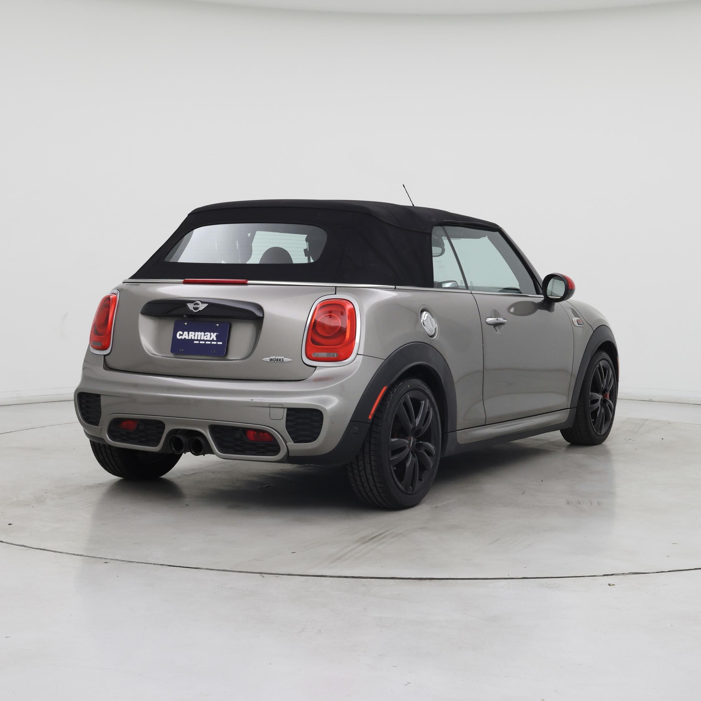 Thumbnail: 2017 MINI Cooper - 8